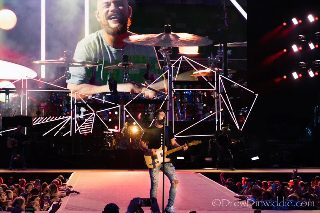 Kenny Chesney (33 of 84).jpg