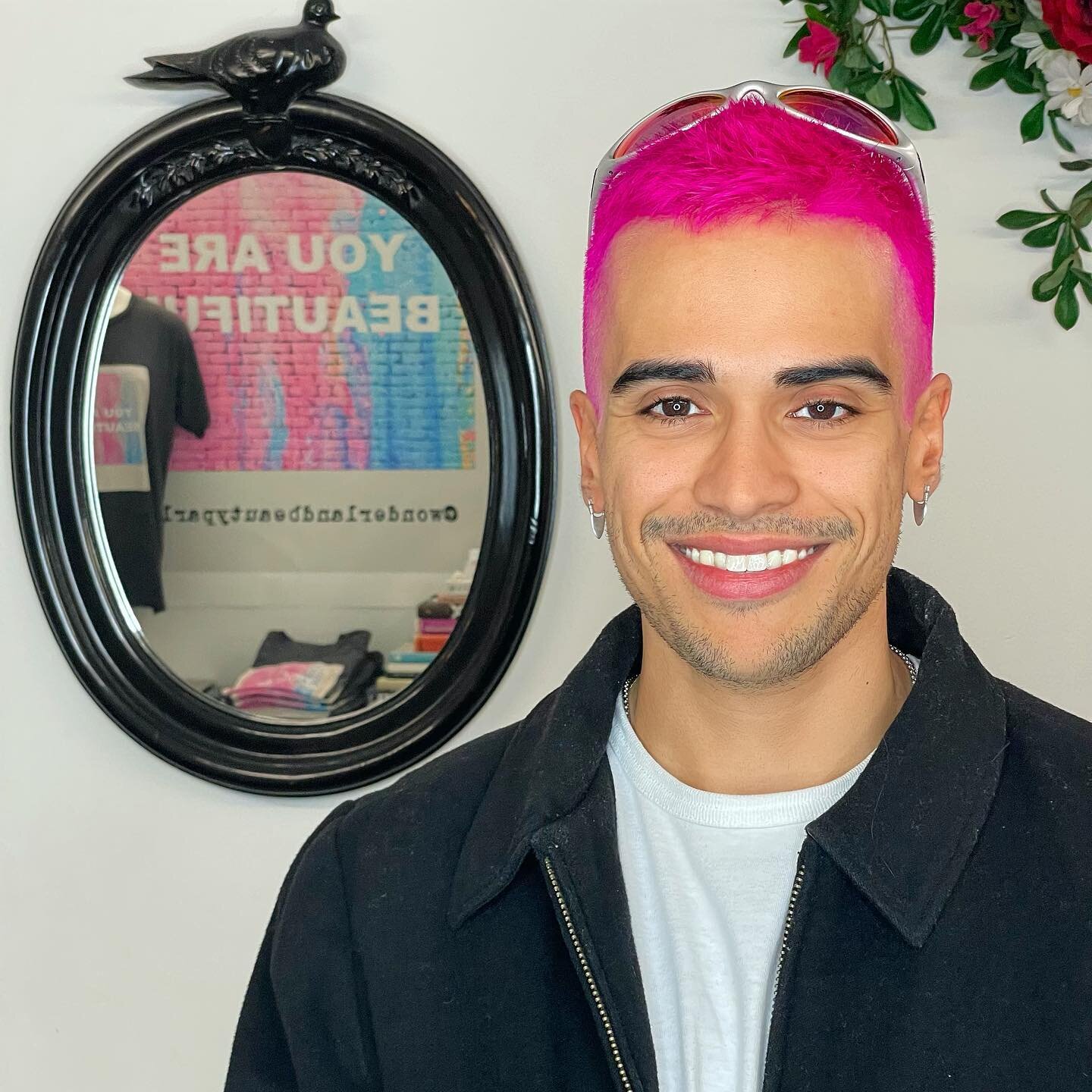 ON WEDNESDAYS WE WEAR PINK 💖 Fitness trainer @anthony_leon95 in color by @jessecoltonhenry 🎨 barbering @m_r_angelo ✂️ 
.
.
.
.
.
#grooming #groomer #mensstyle #barber #barbering #prettyboyswag #drip #fit #fitness #owwwp #styleinspo #cuteboys #bestt