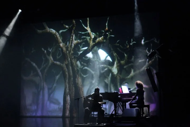 Photo by Sakis Birbilis