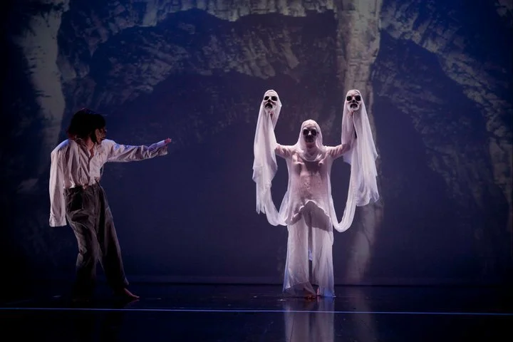 Photo by Sakis Birbilis