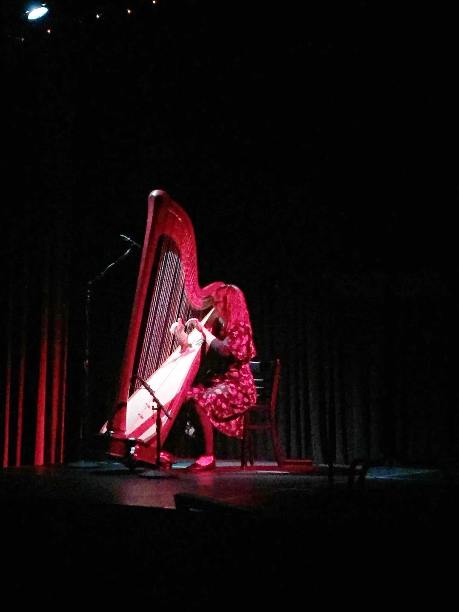 Performing musical responses to spoken poetry 