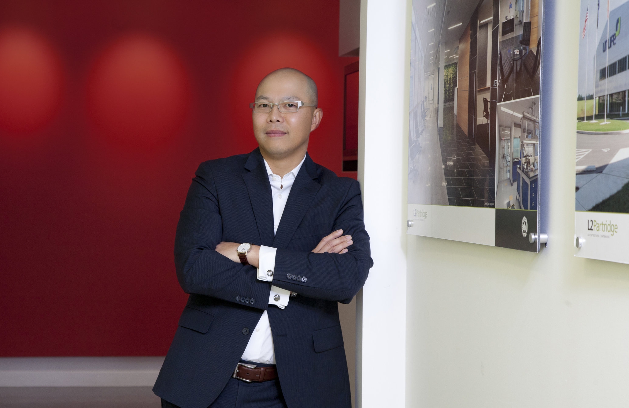Tuong Huynh, LEED AP Principal Tuong has experience on a broad range of architectural and design projects encompassing corporate interiors, residential, state and city government, GSA, medical offices and restaurants. Among Tuong’s notable projects are the Philadelphia District Attorney’s Office; residential conversions of the Packard Building and 1930 Chestnut; Administrative Office of Pennsylvania Courts; School District of Philadelphia administrative offices; adaptive reuse of a warehouse for The Association for Independent Growth (TAIG); and the Public House Restaurant at National Harbor. Tuong holds a BArch from Temple University and is a LEED-Accredited Professional.