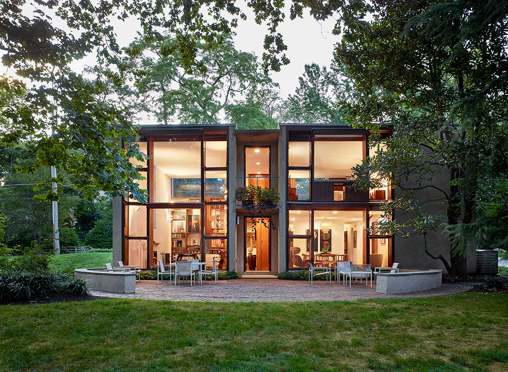 Photo of the Esherick House by Louis Kahn, a possible influence for I.M.Pei’s Bingham Court.