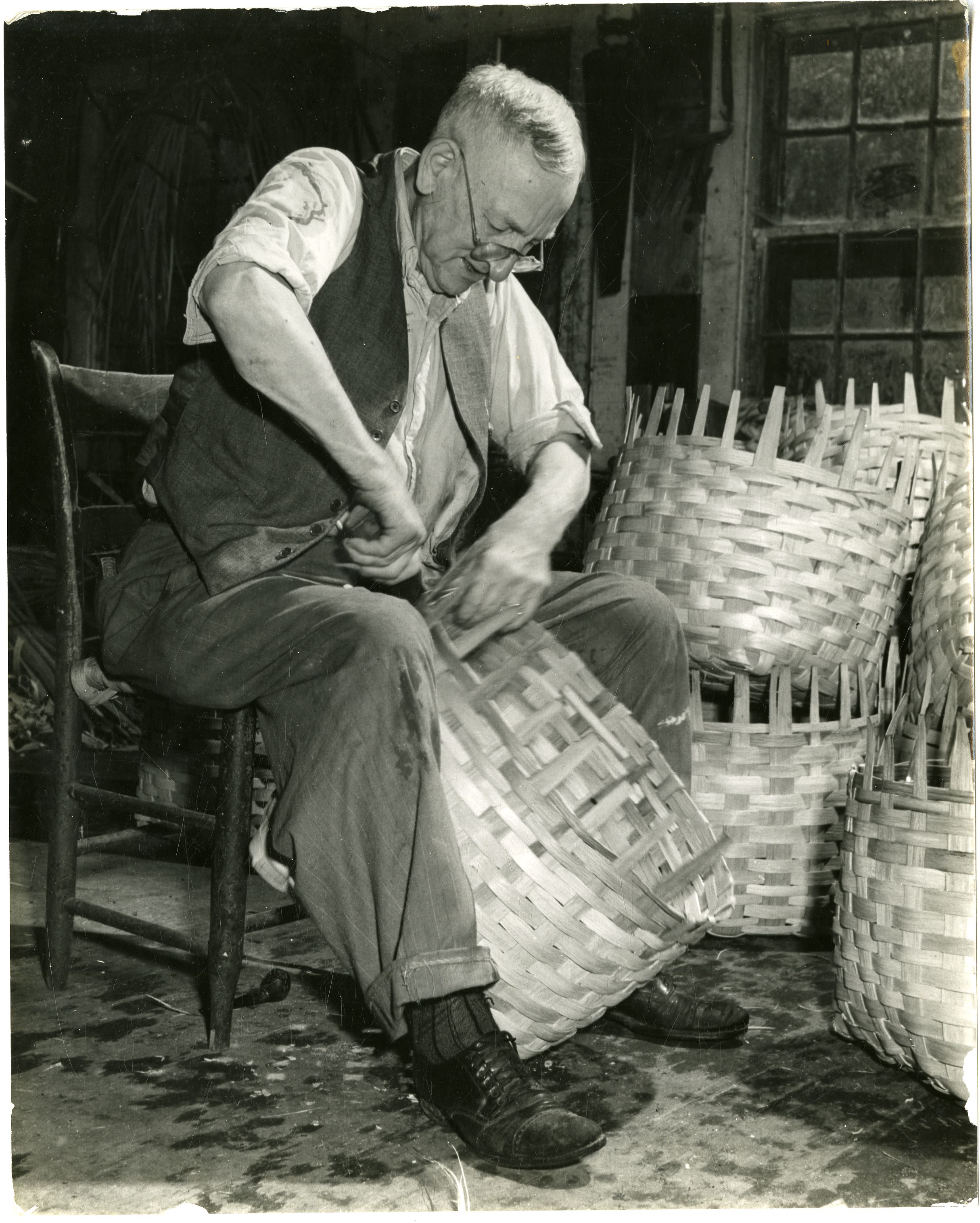 Fred Bennett Scofield (1866-1950), basket maker