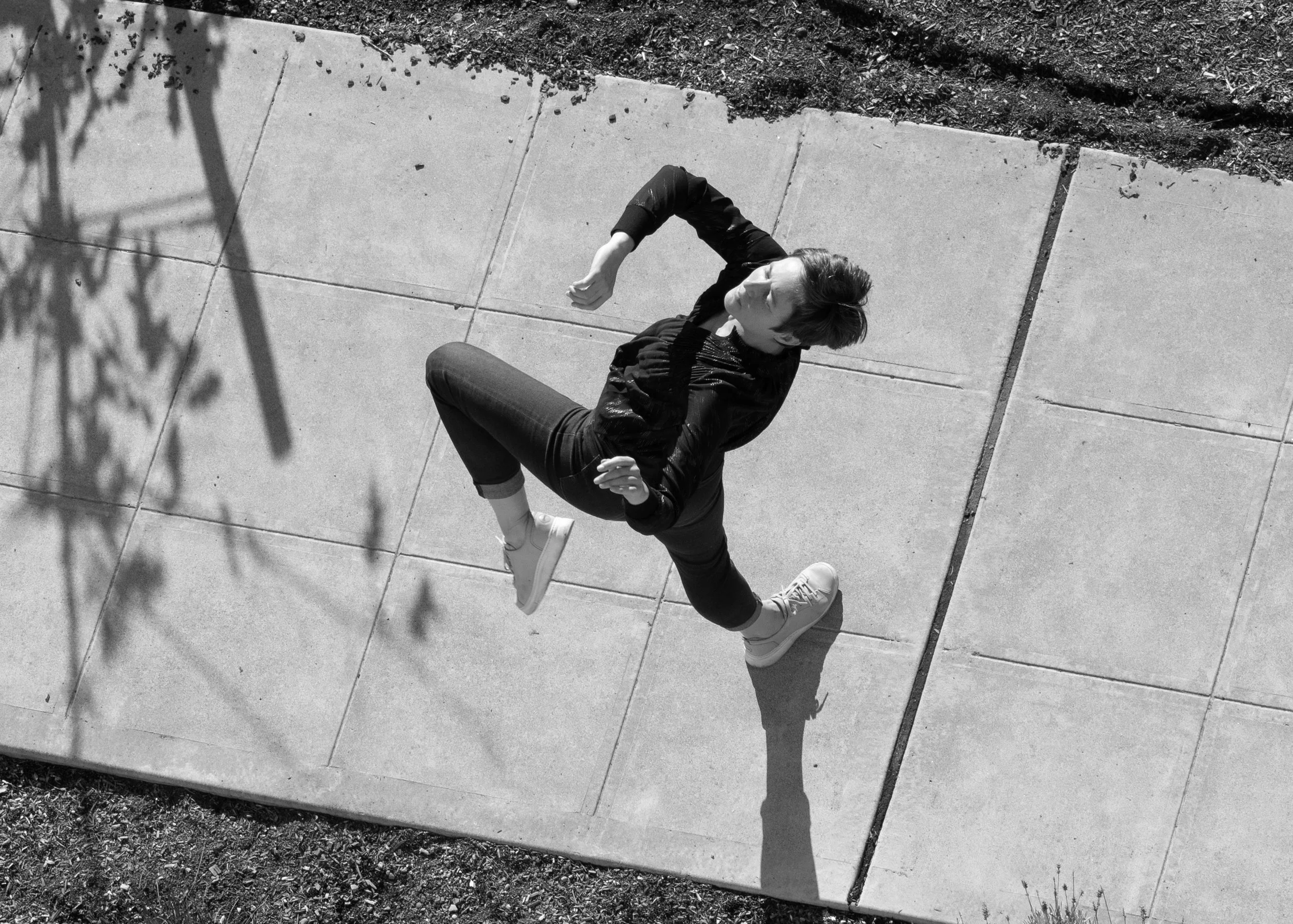 DSC_0148.psd Christy Sidewalk.jpg