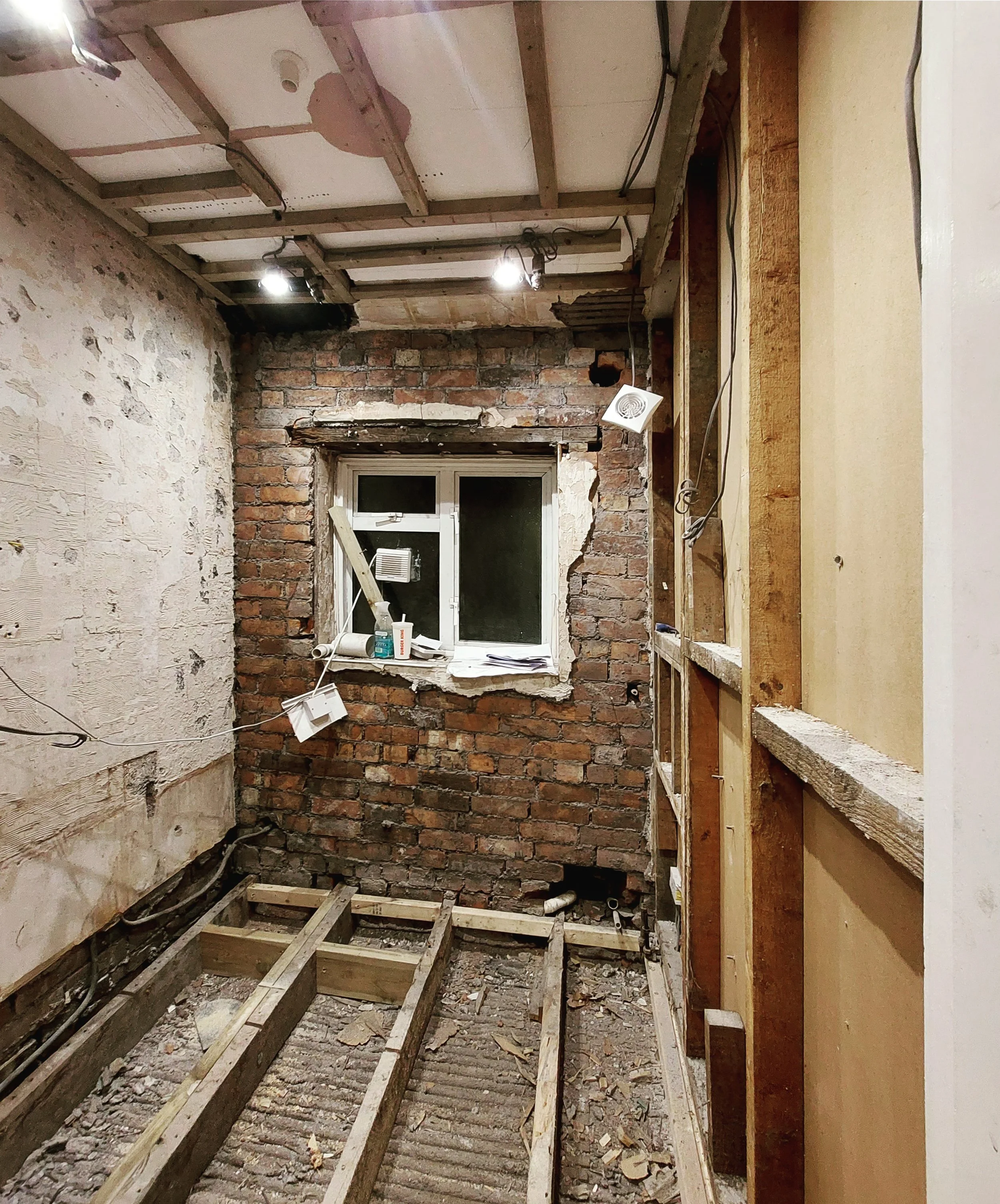 Bathroom_01_During.jpg