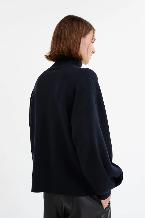 marine-blue-knitted-pullover (5).jpg