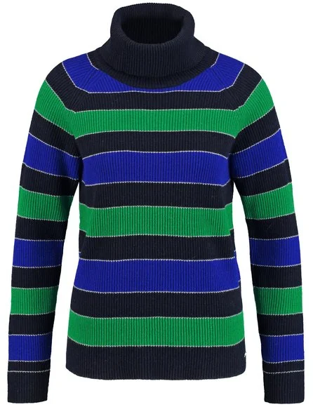 Rollkragenpullover-im-Streifen-Design-detail-4049598258307-8102.jpg