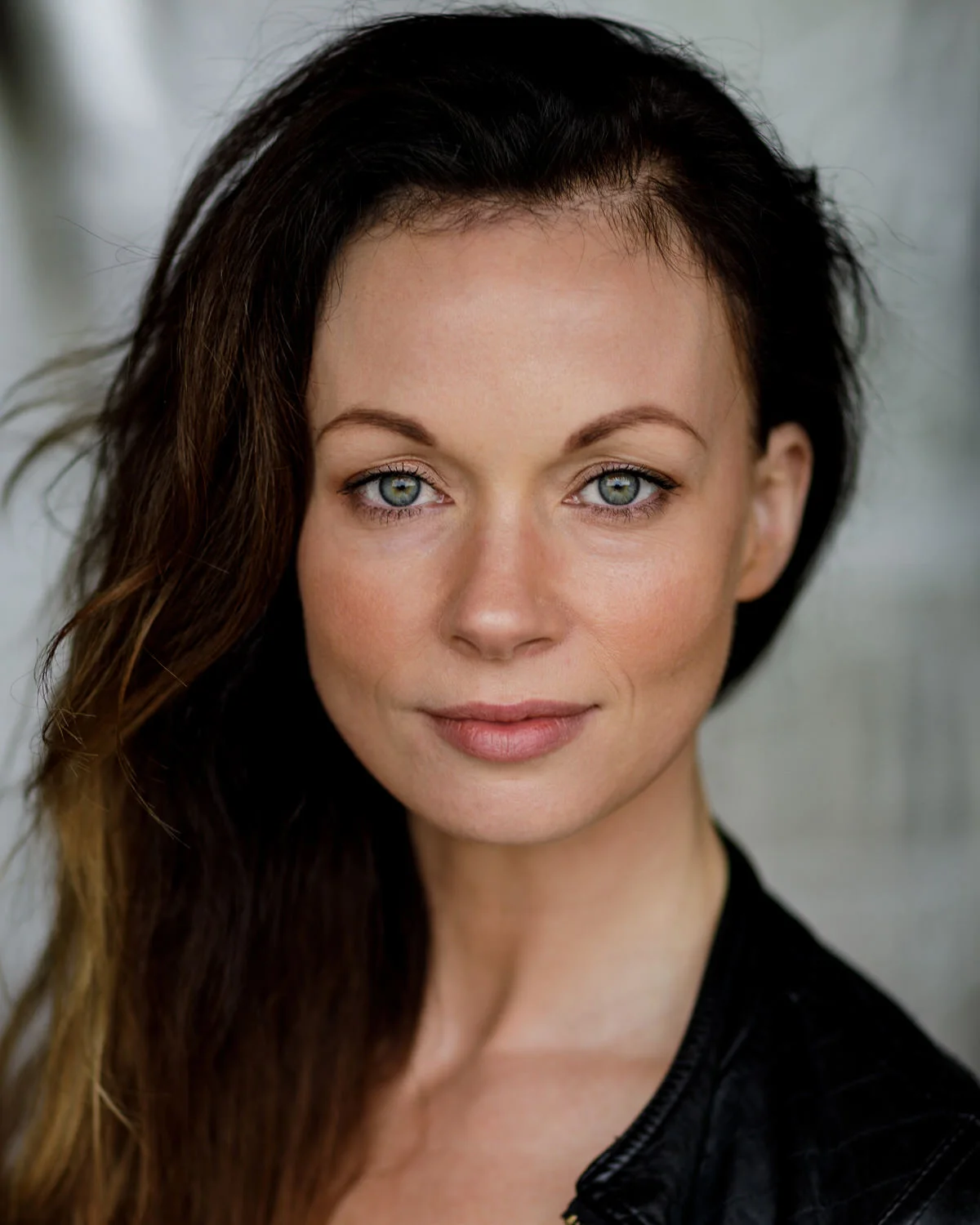 Actor-dancer-musician-headshot-roger-kenny_015.jpg