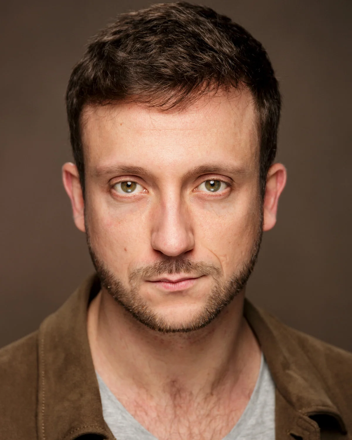 Actor-dancer-musician-headshot-roger-kenny_097.jpg