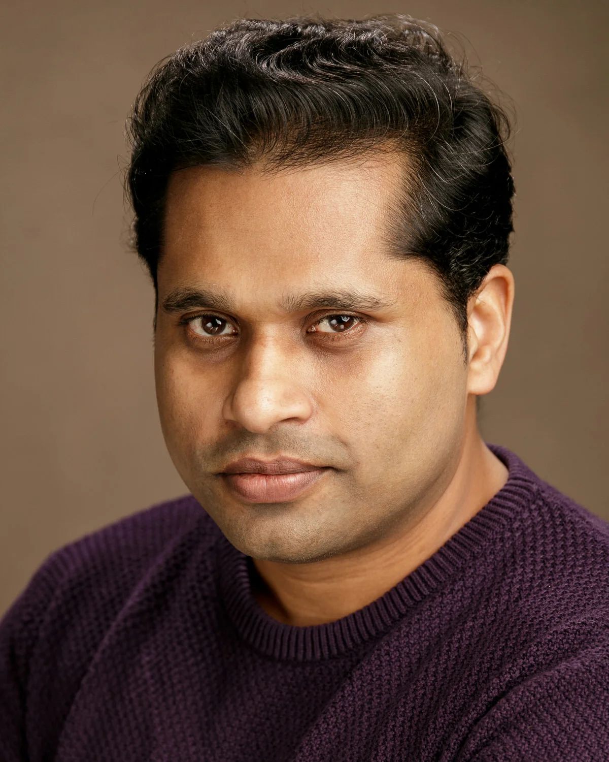 Actor-dancer-musician-headshot-roger-kenny_147.jpg