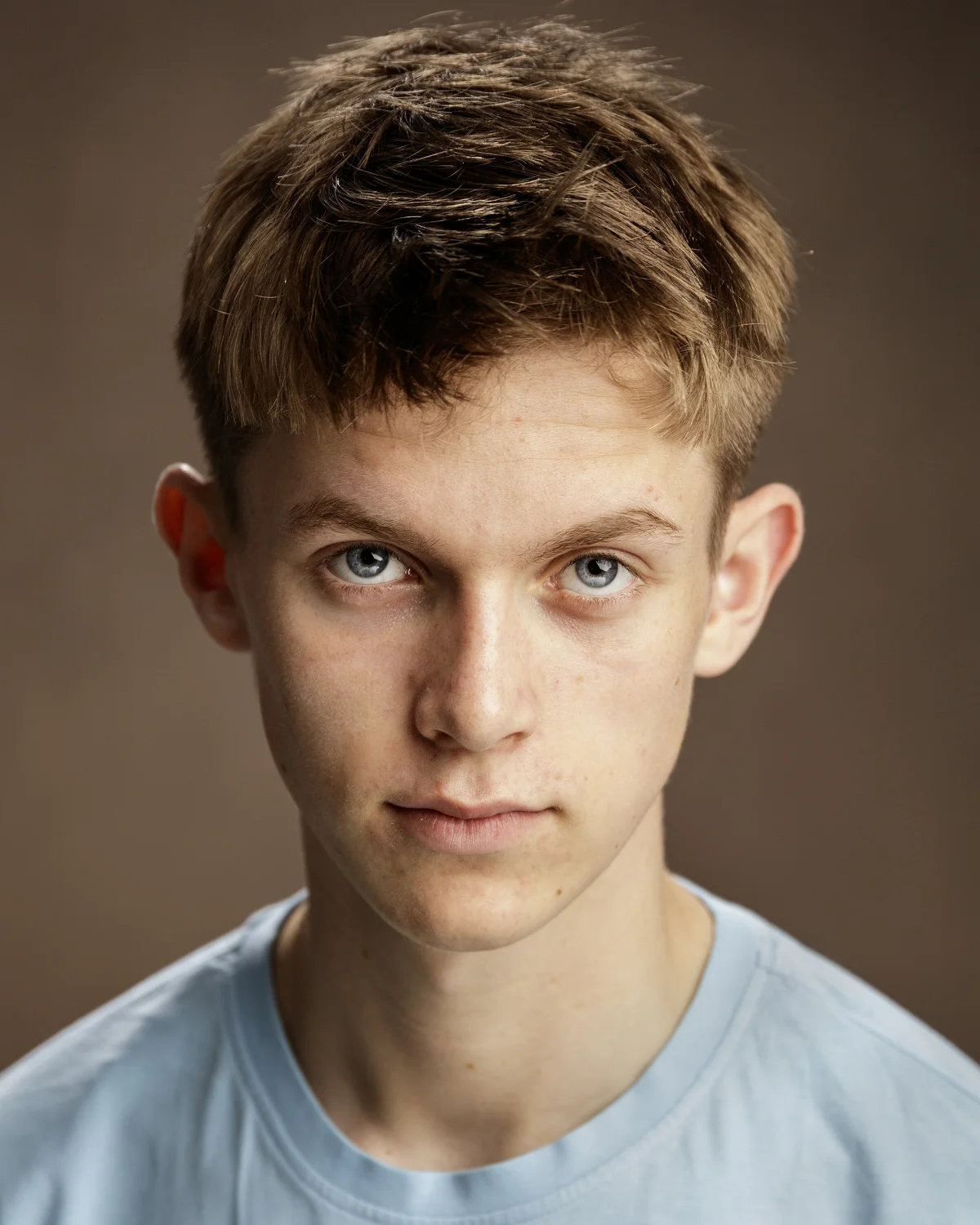 Actor-dancer-musician-headshot-roger-kenny_173.jpg