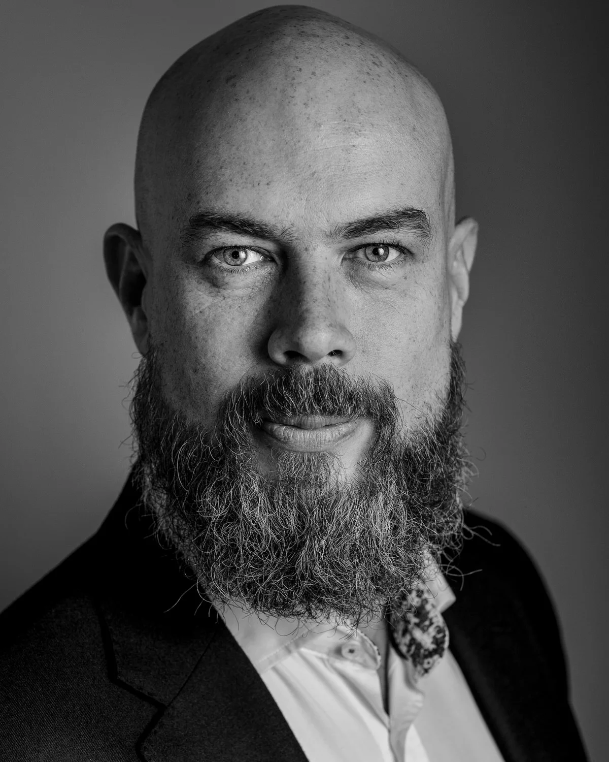 Actor-dancer-musician-headshot-roger-kenny_181.jpg