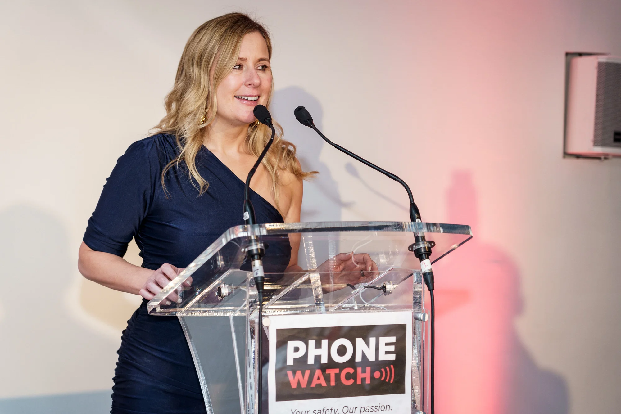 Phone Watch Christmas Party and Awards party in The Morrison Hotel Dublin. Corporate photography by Roger Kenny.