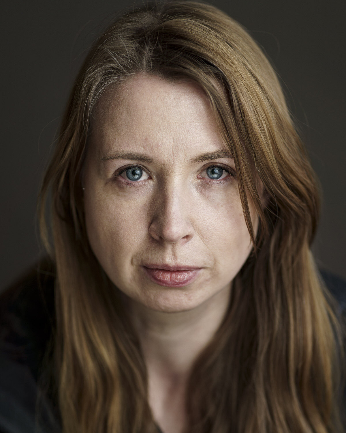  Anne Maria Power actor headshot by photographer Roger Kenny 