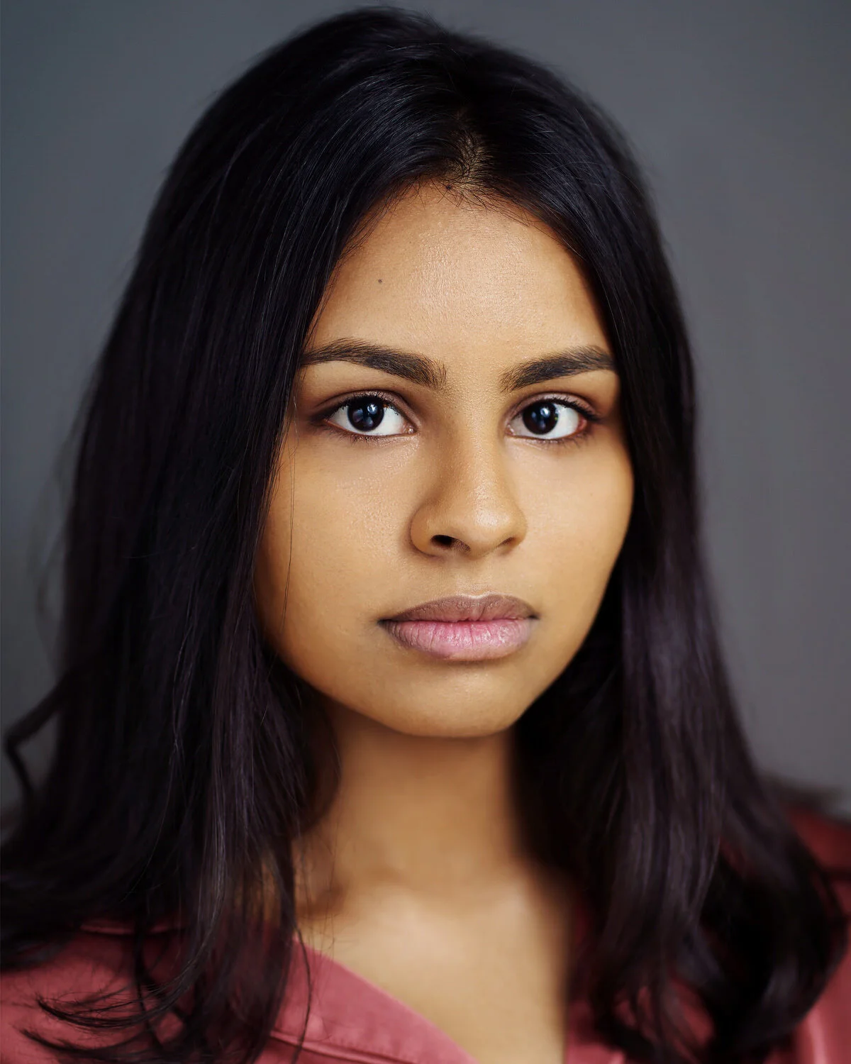 Actor headshot by Roger Kenny. Tara McDonagh