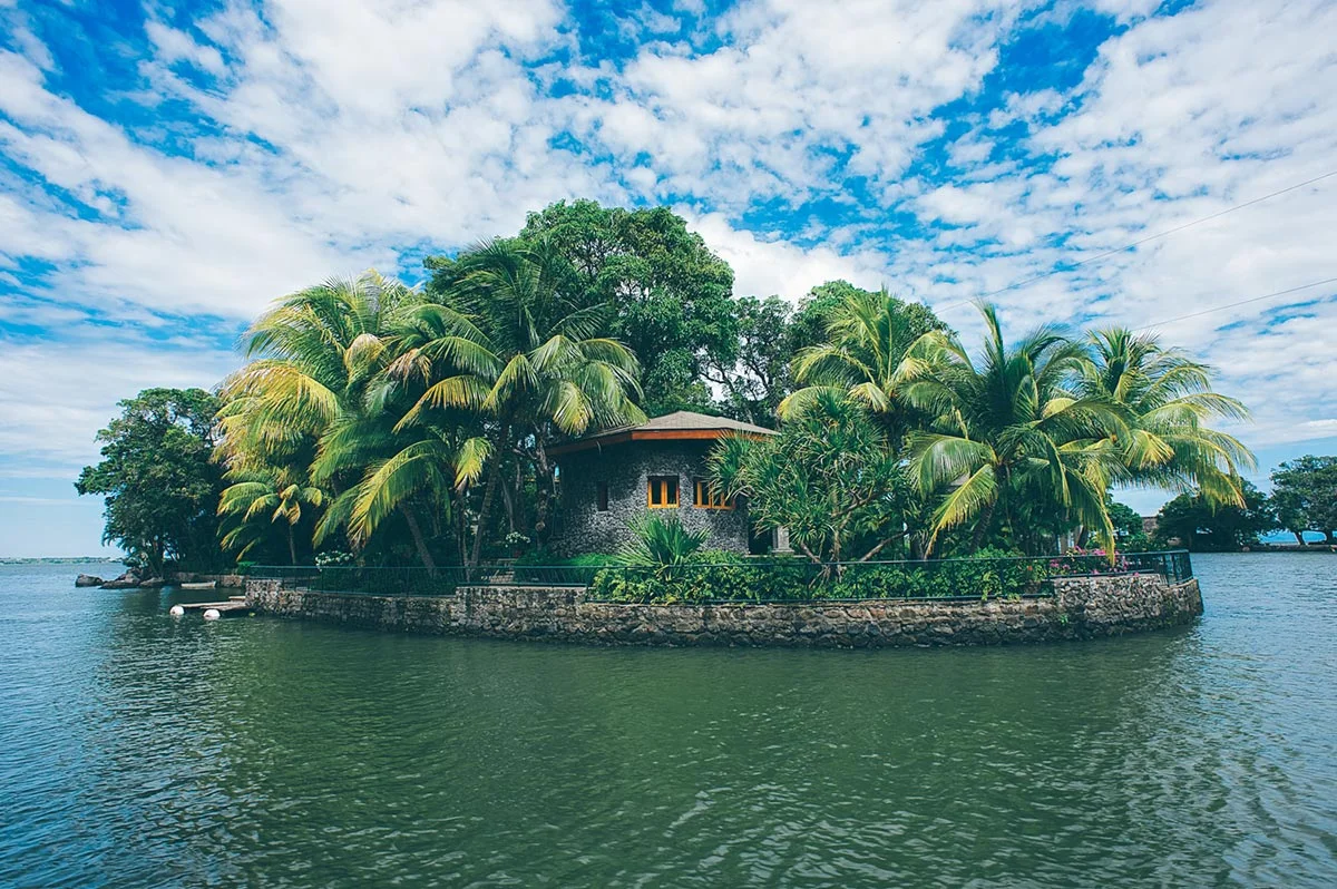 mukul-nicaragua-lake-house.jpg