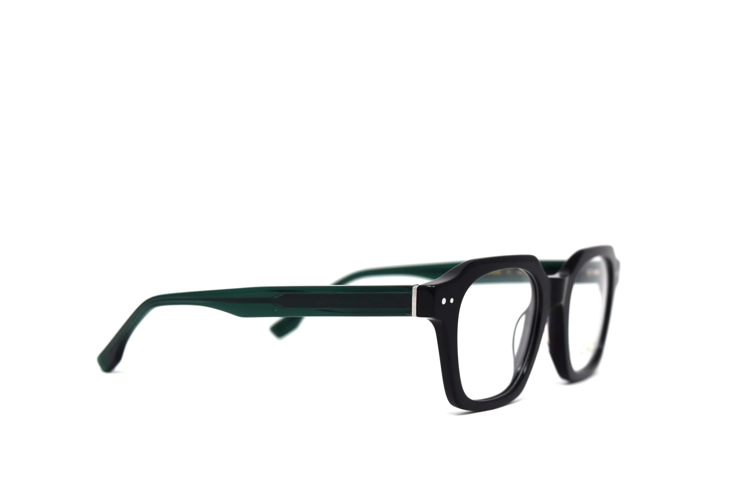 marsala c2 black green side view.JPG