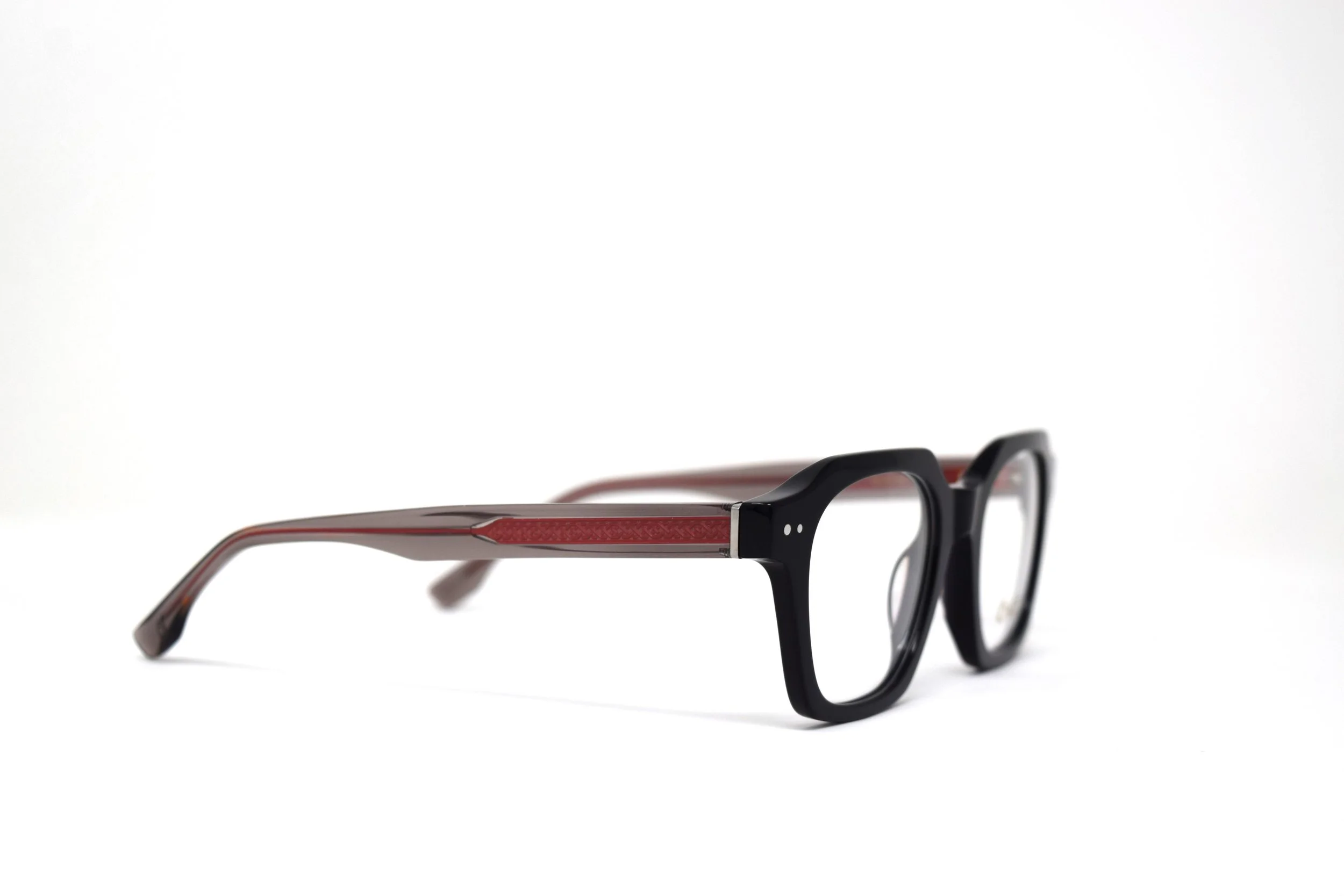 marsala c1 black red side review.JPG