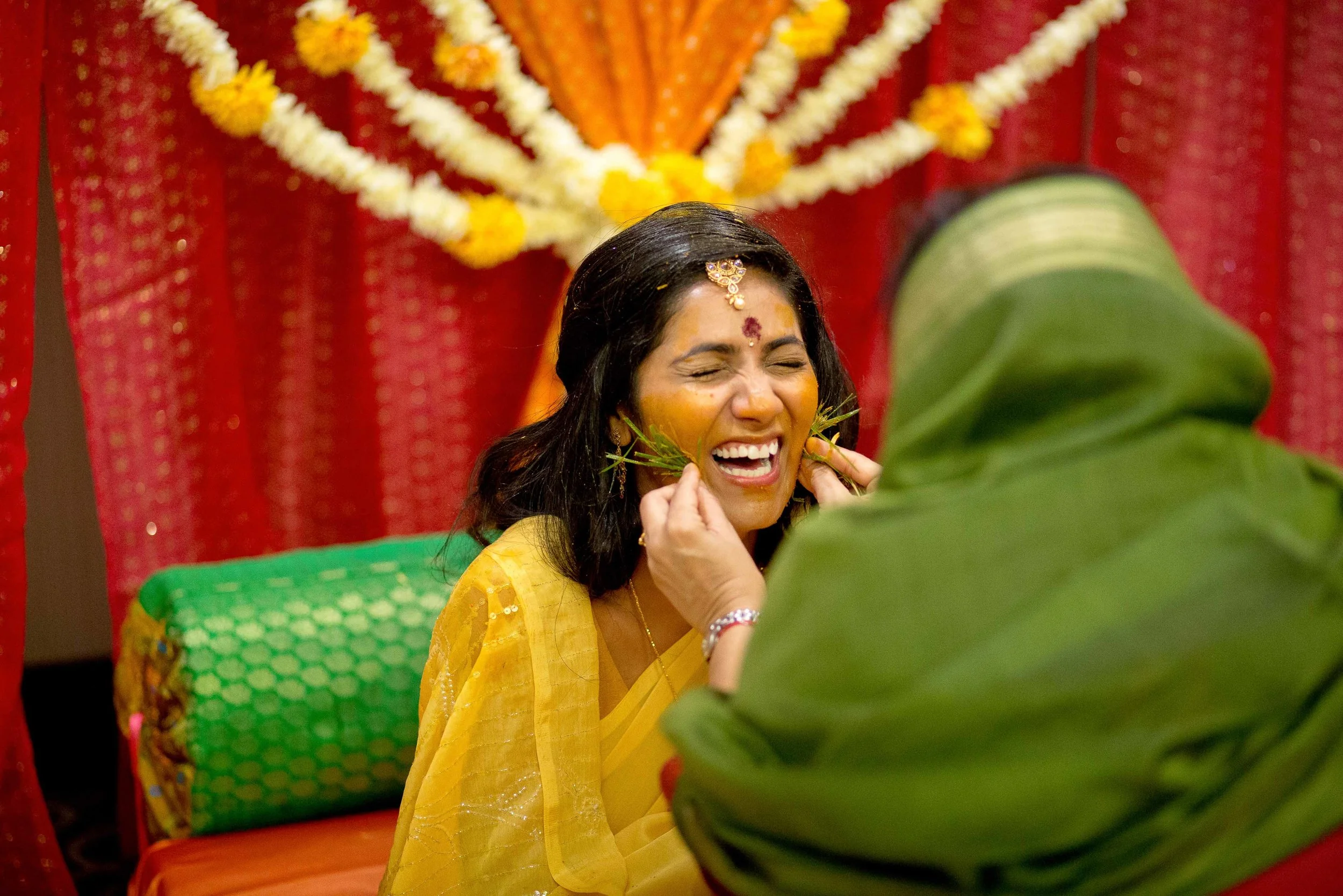 VV_Haldi_BED_1869s.jpg