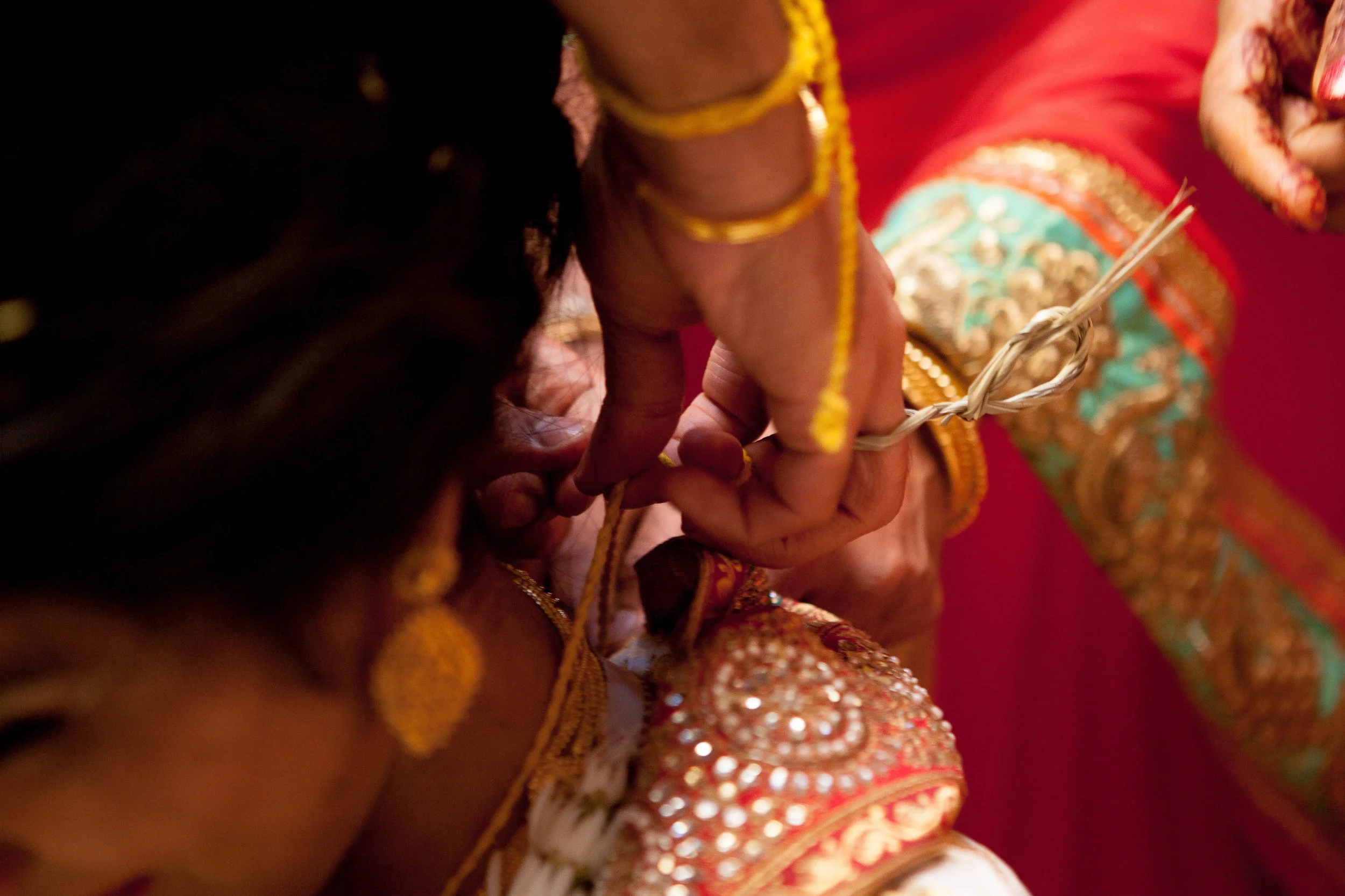 V+V_ceremonyV_IMG_9402s.jpg