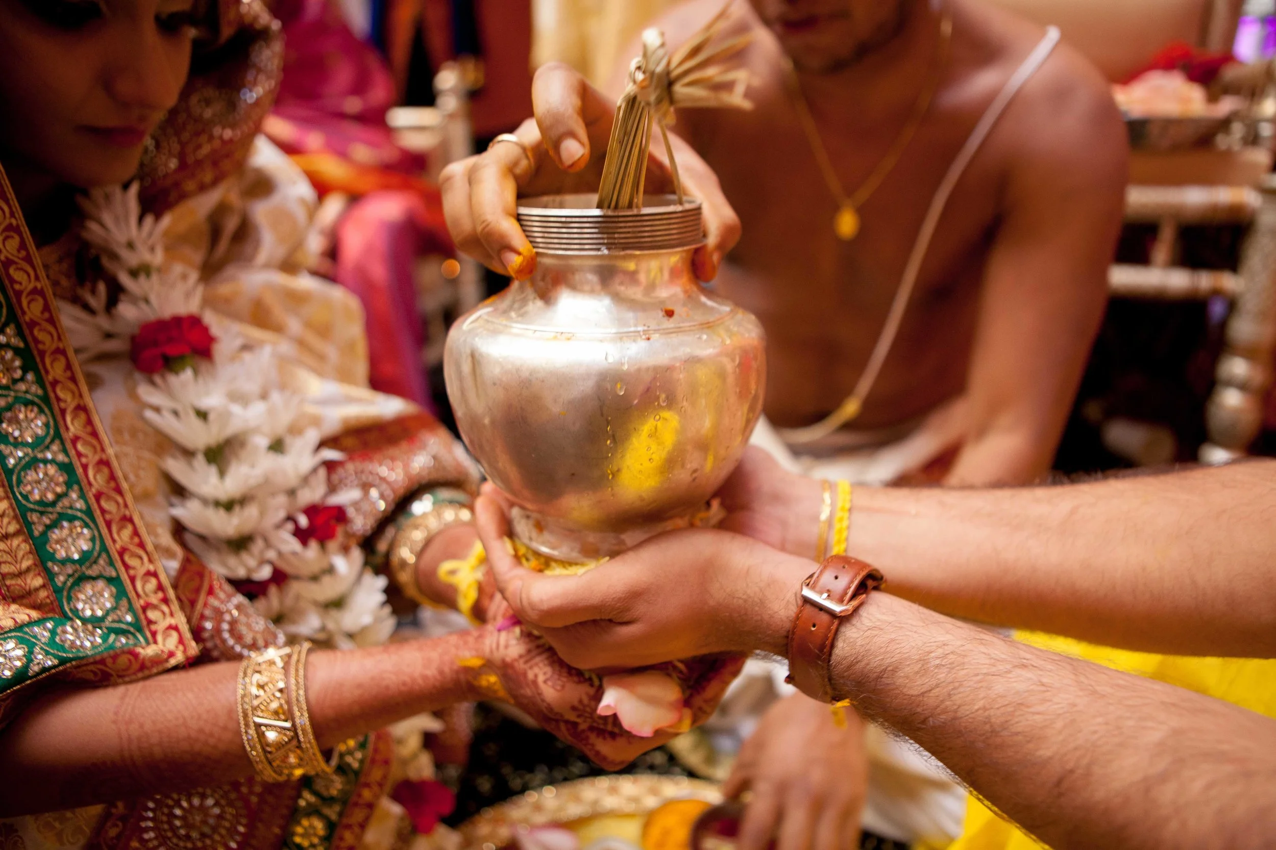 V+V_ceremonyV_IMG_9507s.jpg