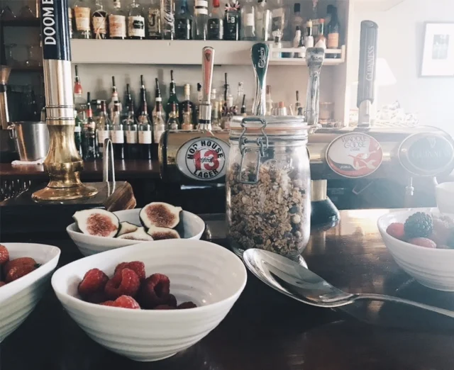 Breakfast2.jpg