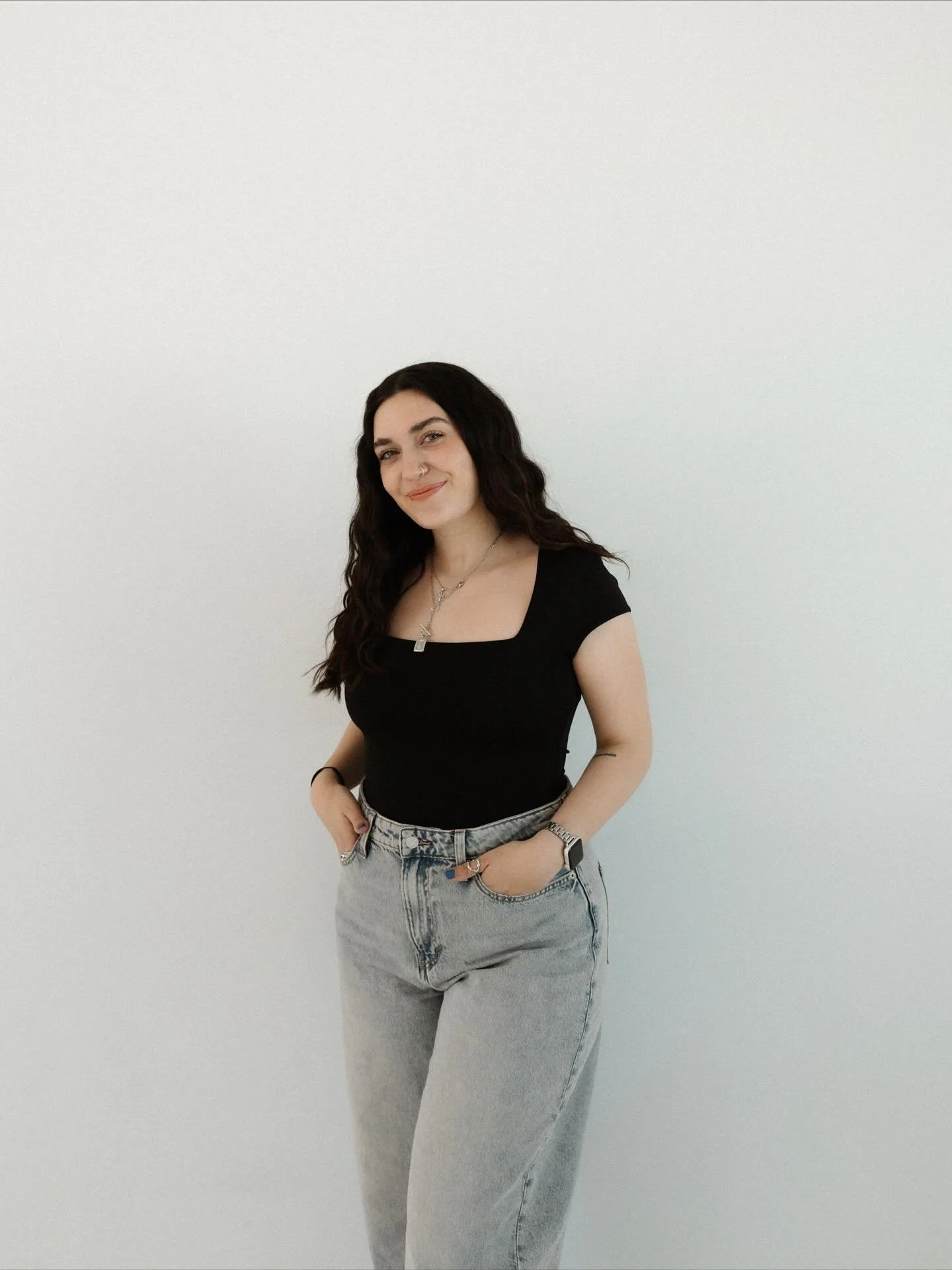 Two queens, one birthday ππ
Help us wish a very happy (slightly belated π
) birthday to Ali and Myra!
Ali, one of our talented estheticians, keeps our skin glowing β¨
Myra, our incredible massage therapist, keeps our muscles happy π‍βοΈ
You b