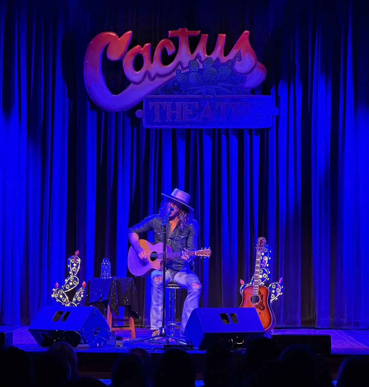 Lubbock, TX heading your way!! May 23rd I'll be playing at the historic @cactustheater Show time 7:30!! 

Can't wait to get up close and personal with y'all! 
Ticket link in bio! 

#acoustic #livemusic #guitar #drums #country #blues