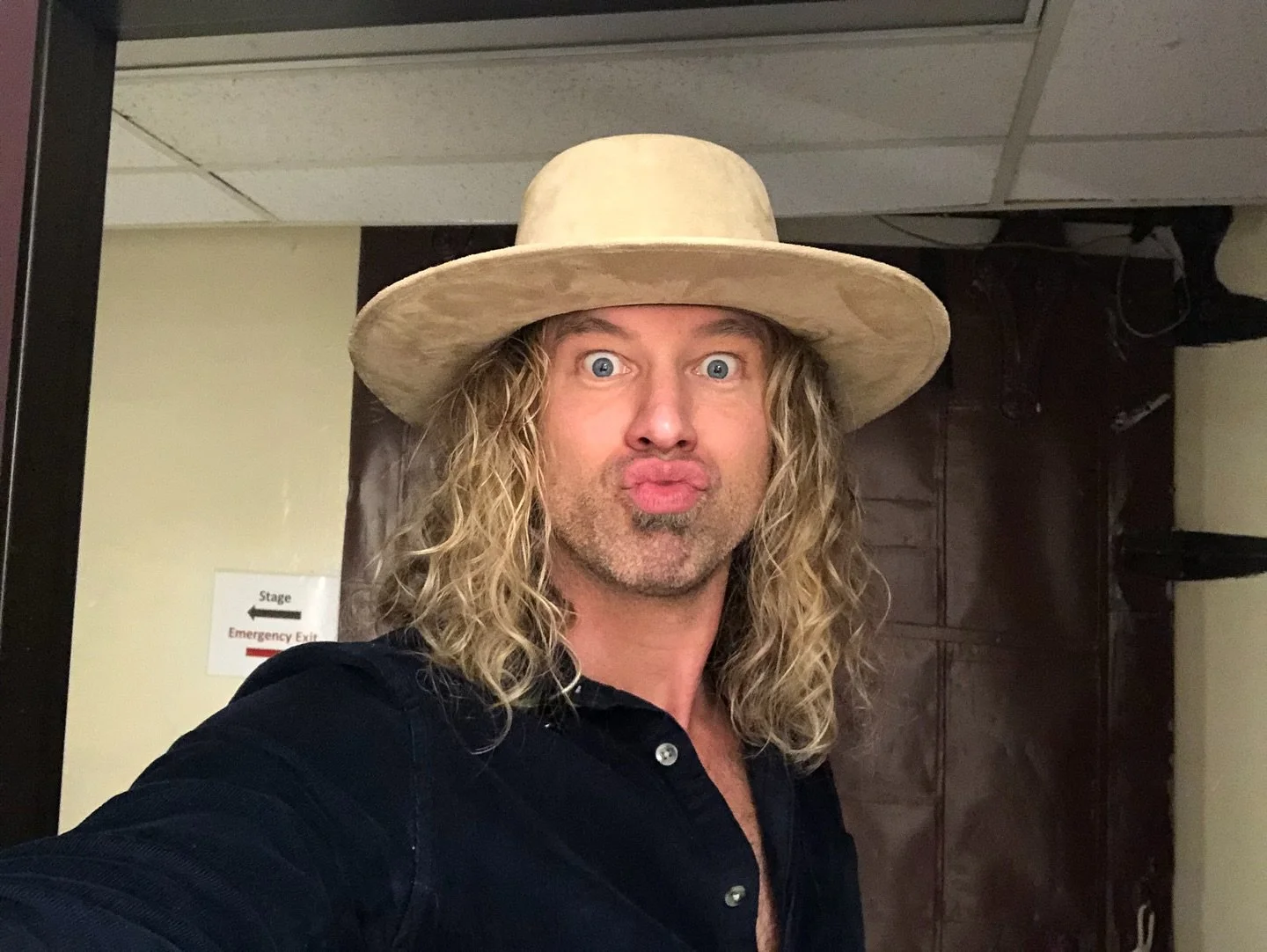 Jumped on Casey's socials to wish a Happy Birthday to my handsome, funny and irresistibly charming husband! You somehow manage to be the best eye candy and the biggest goofball all in one. We are ALL so lucky to have you! 

#happybirthday #birthdaybo