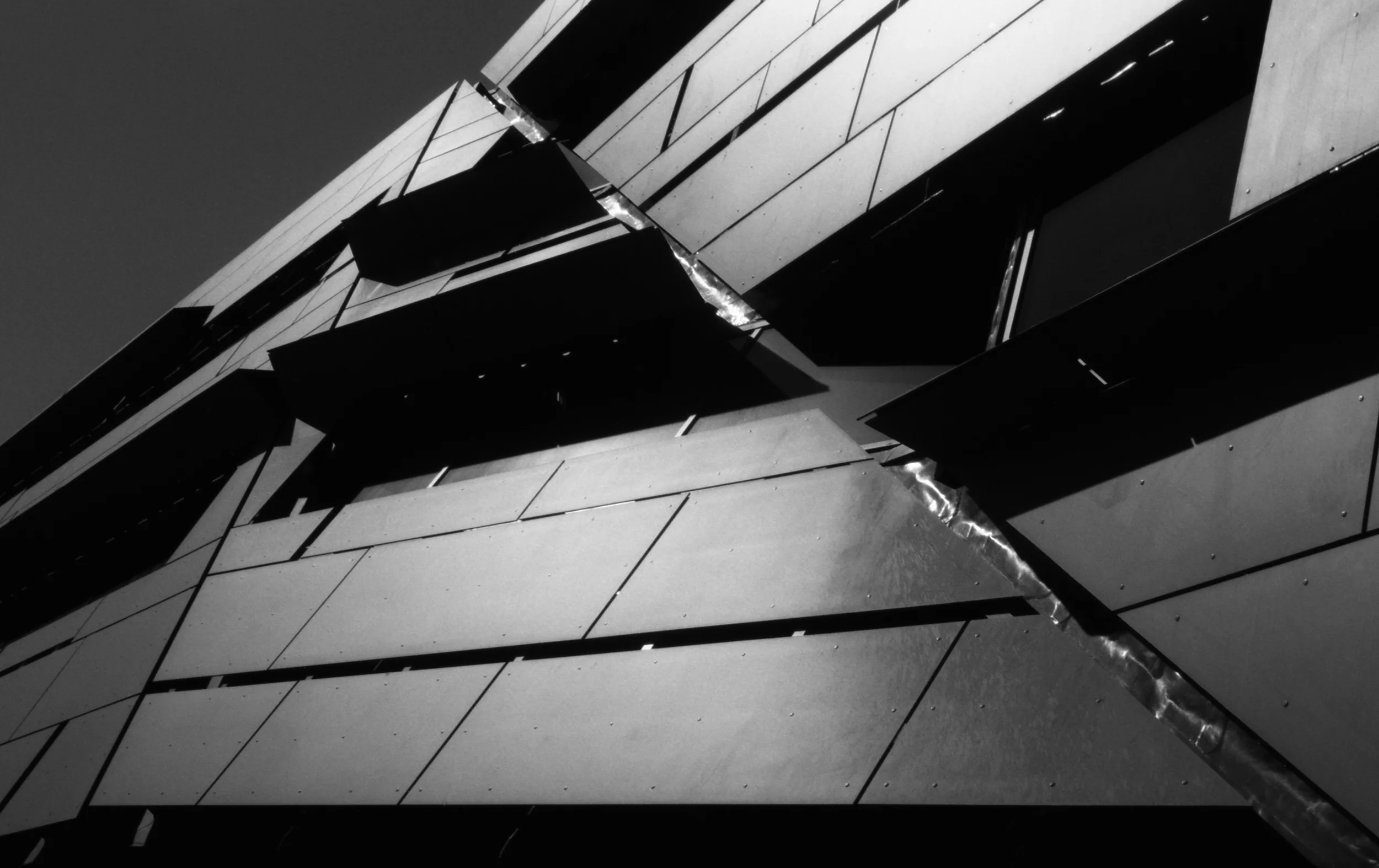 Cahill Center for Astronomy and Astrophysics, Pasadena, CA