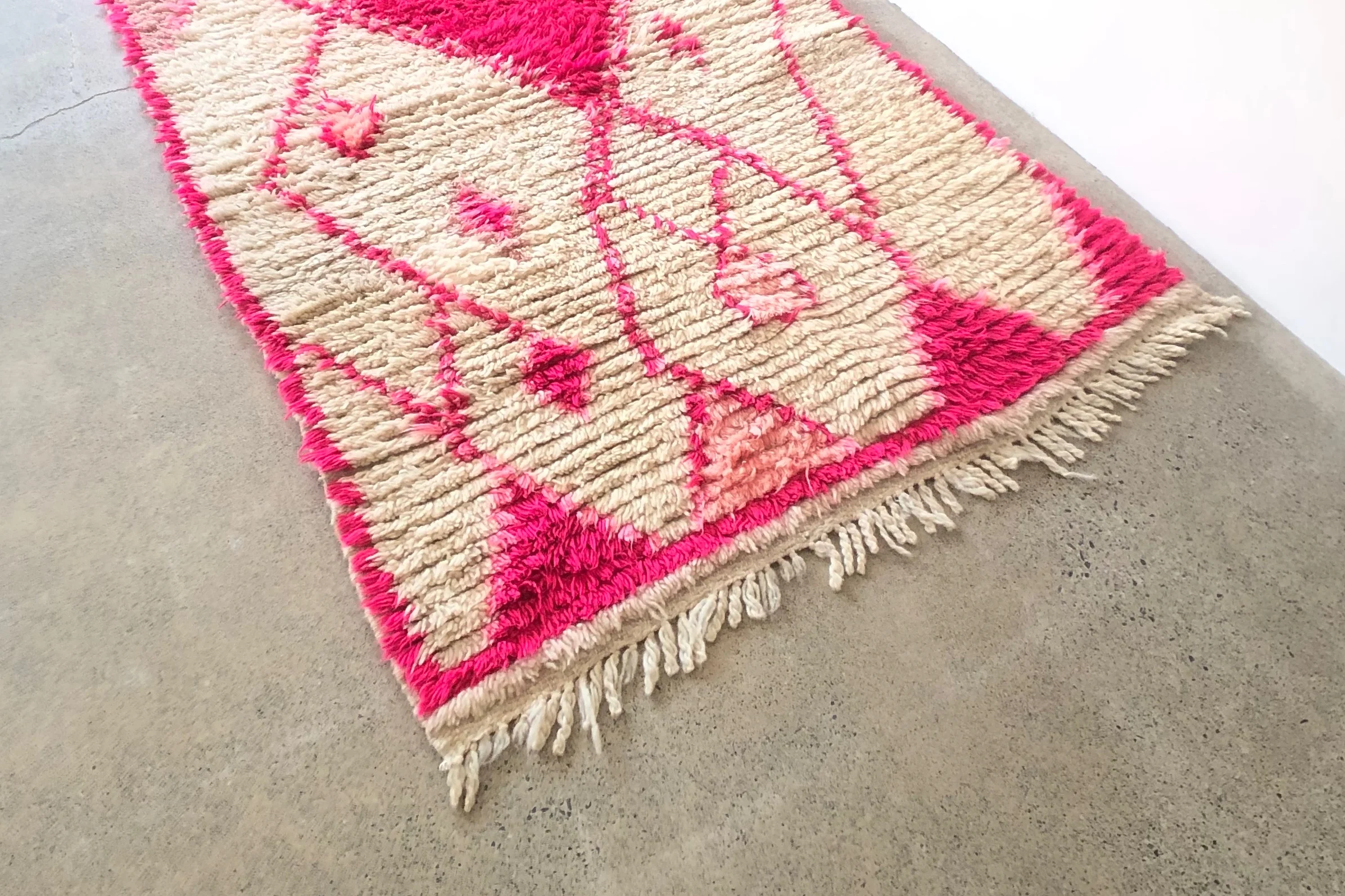med+pink+asymmetrical+84x51+b.jpg