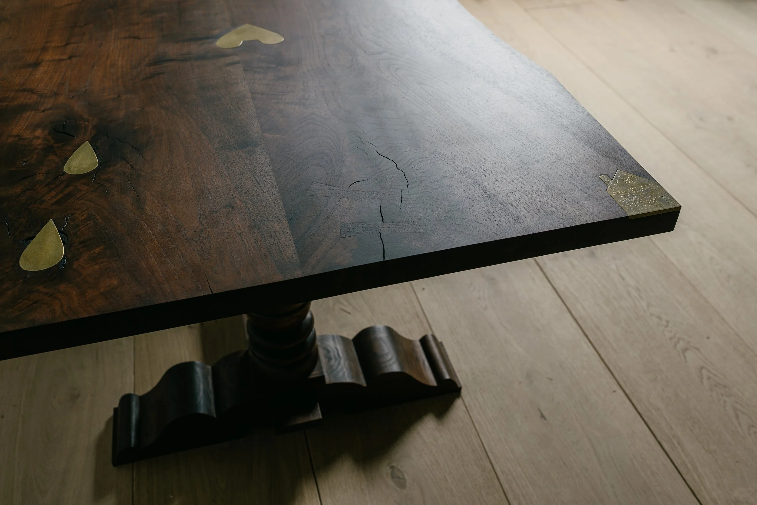 Live Edge Springsteen Dining Table OABW 03.jpg