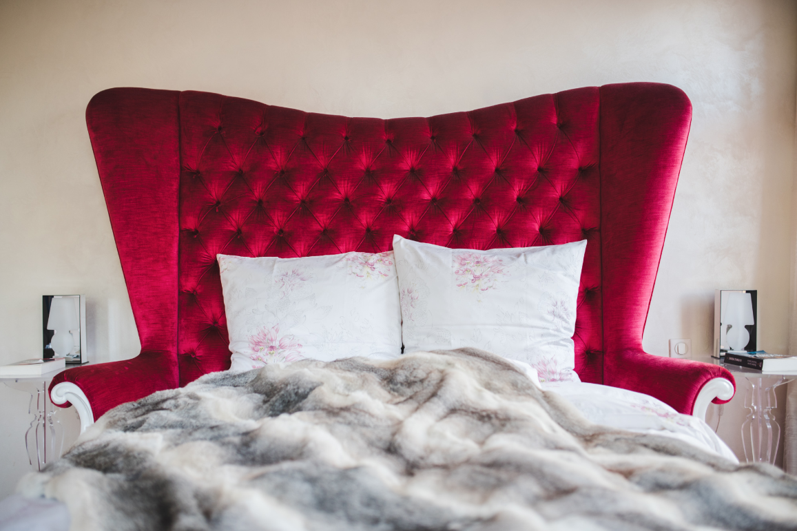 A luxurious suite brings contemporary style to the historic Du Côte de Chez Anne .