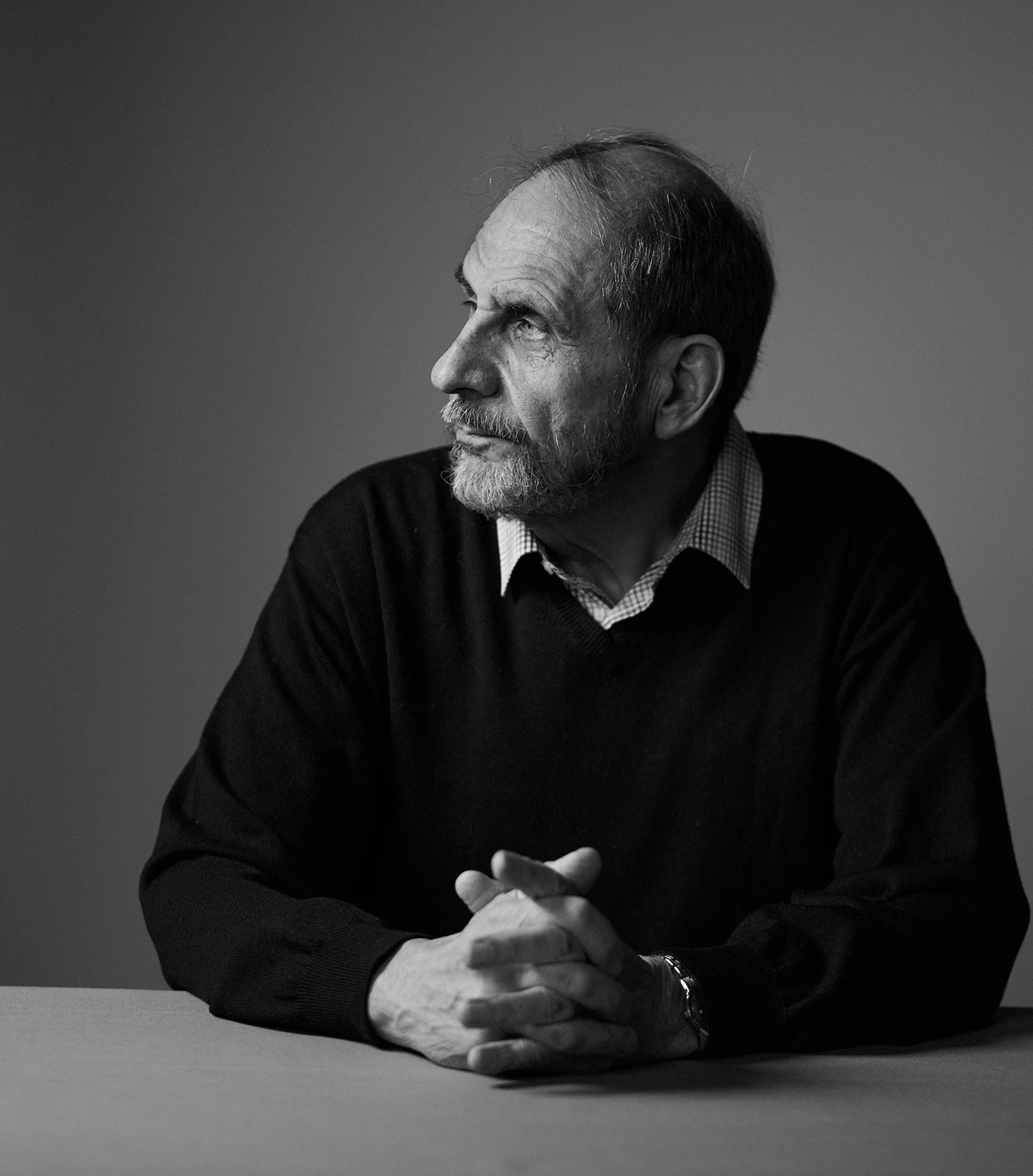 Joni Skiftesvik | Kirjailija, Author