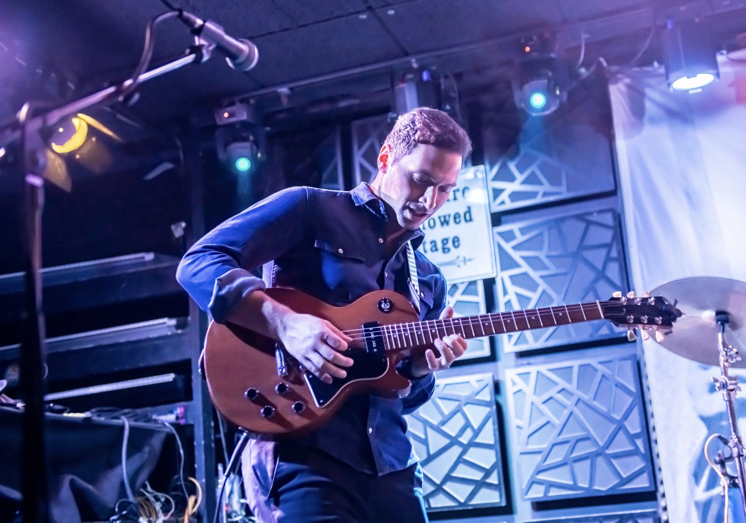 Alex Prezzano, live guitar .jpg