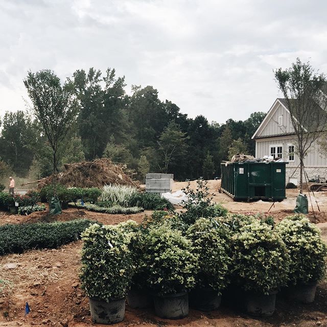 A lot of landscaping lately; sadly it&rsquo;s still crazy hot out here in Georgia!
&bull;
&bull;
&bull;
&bull;
&bull;

#atlanta #architecture #southernliving #construction #interiordesign #finehomes #customhomes #luxury #luxuryhomes #hgtv #ighome #mi