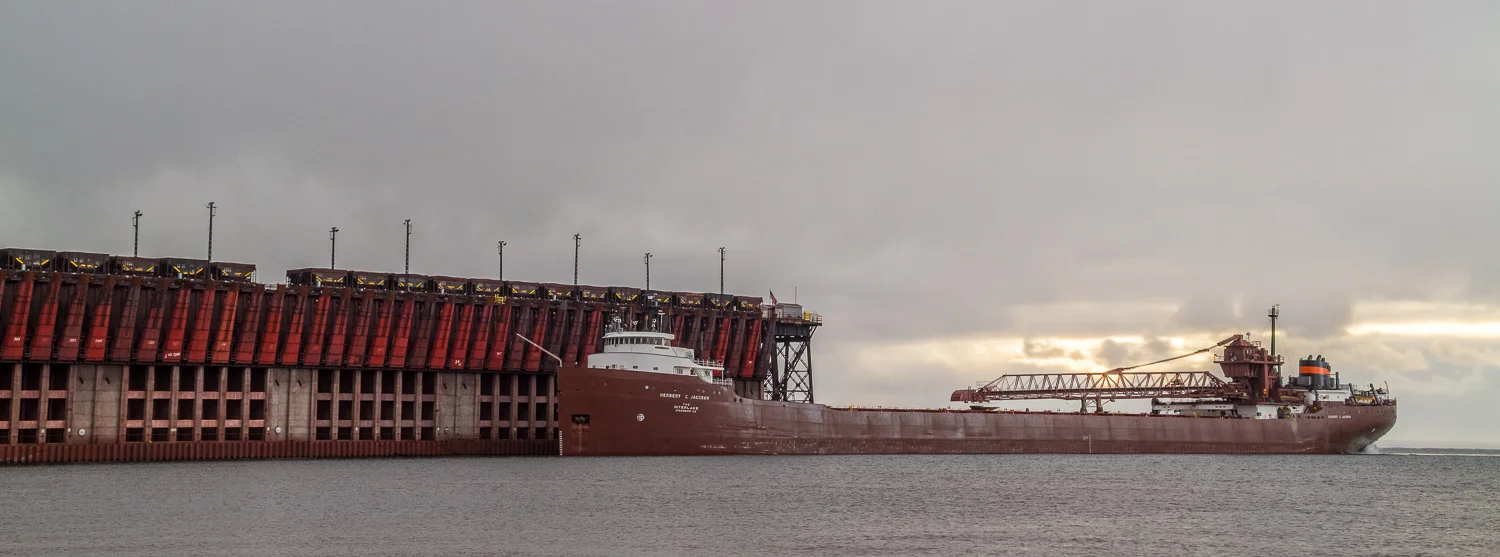 LakerDock(ss).jpg