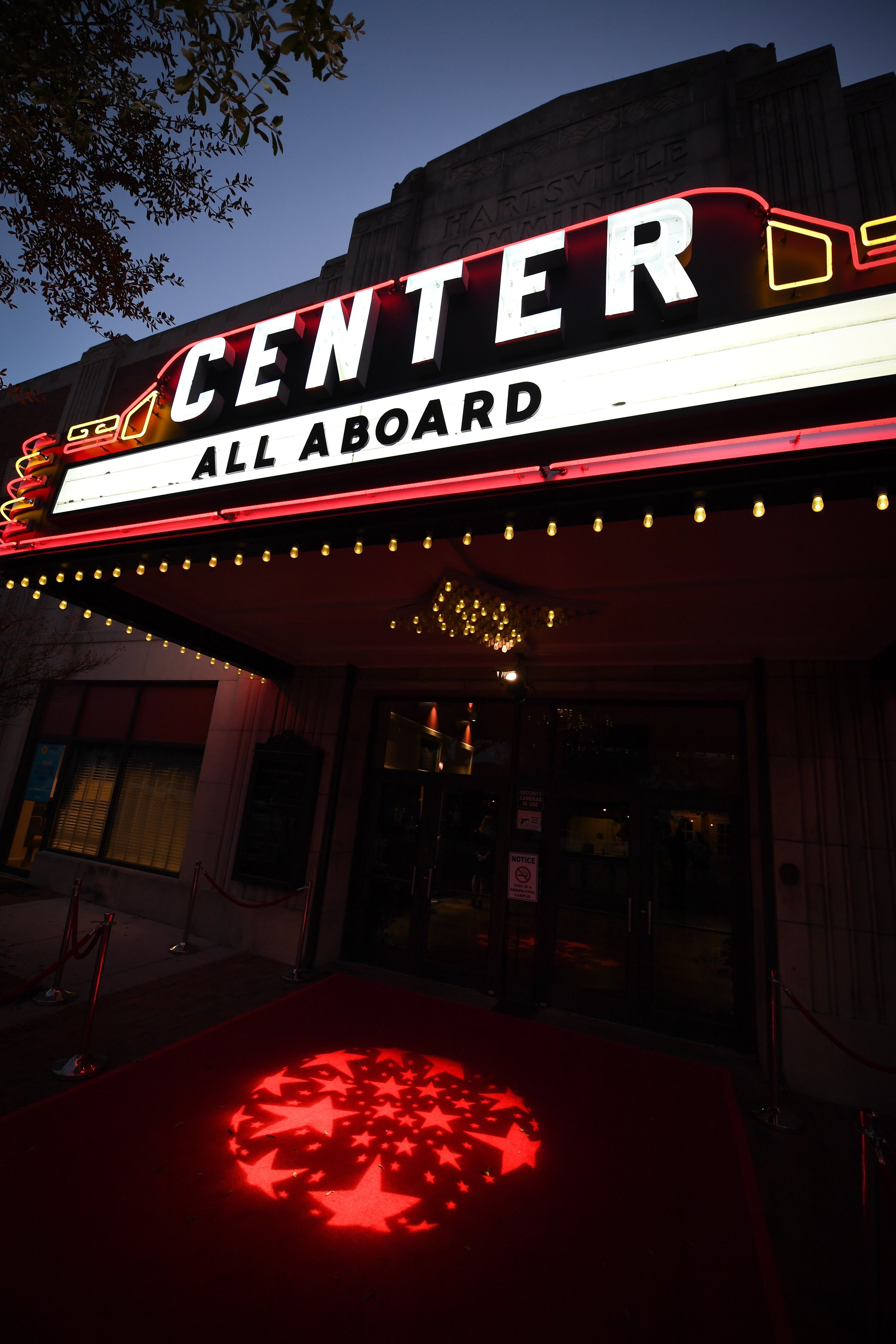   thecentertheater.com  