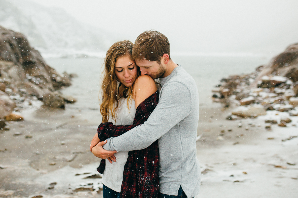 r+b-small-business-saturday-engagements-13.jpg