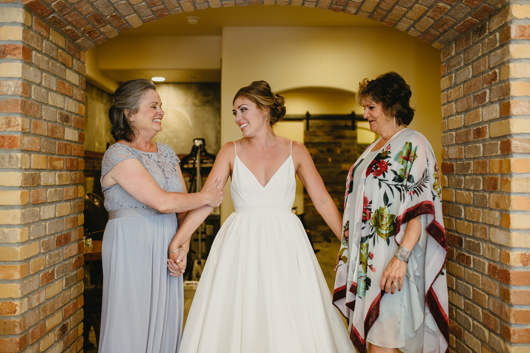 rowan-birch-colorado-wedding-blog-10.jpg