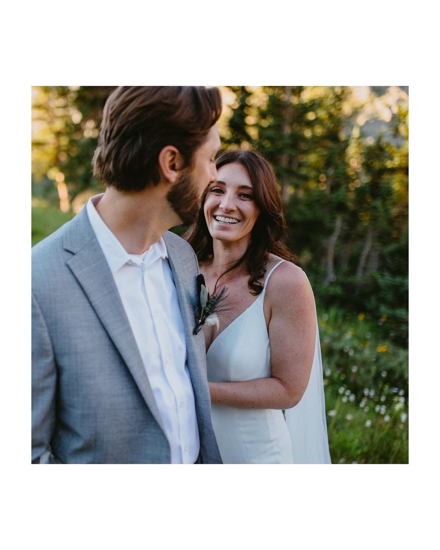 A sunrise hiking elopement in the mountains is NOT for the faint of heart. But these Midwestern lovebirds were not deterred by the so-early-it&rsquo;s-actually-late wake up. The pay-offs were numerous. We had this incredibly popular alpine lake all t