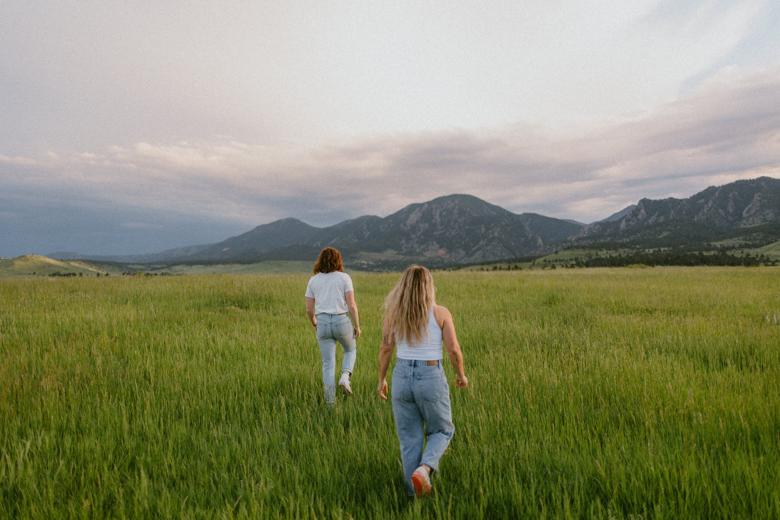 lesbian couple engagement shoot