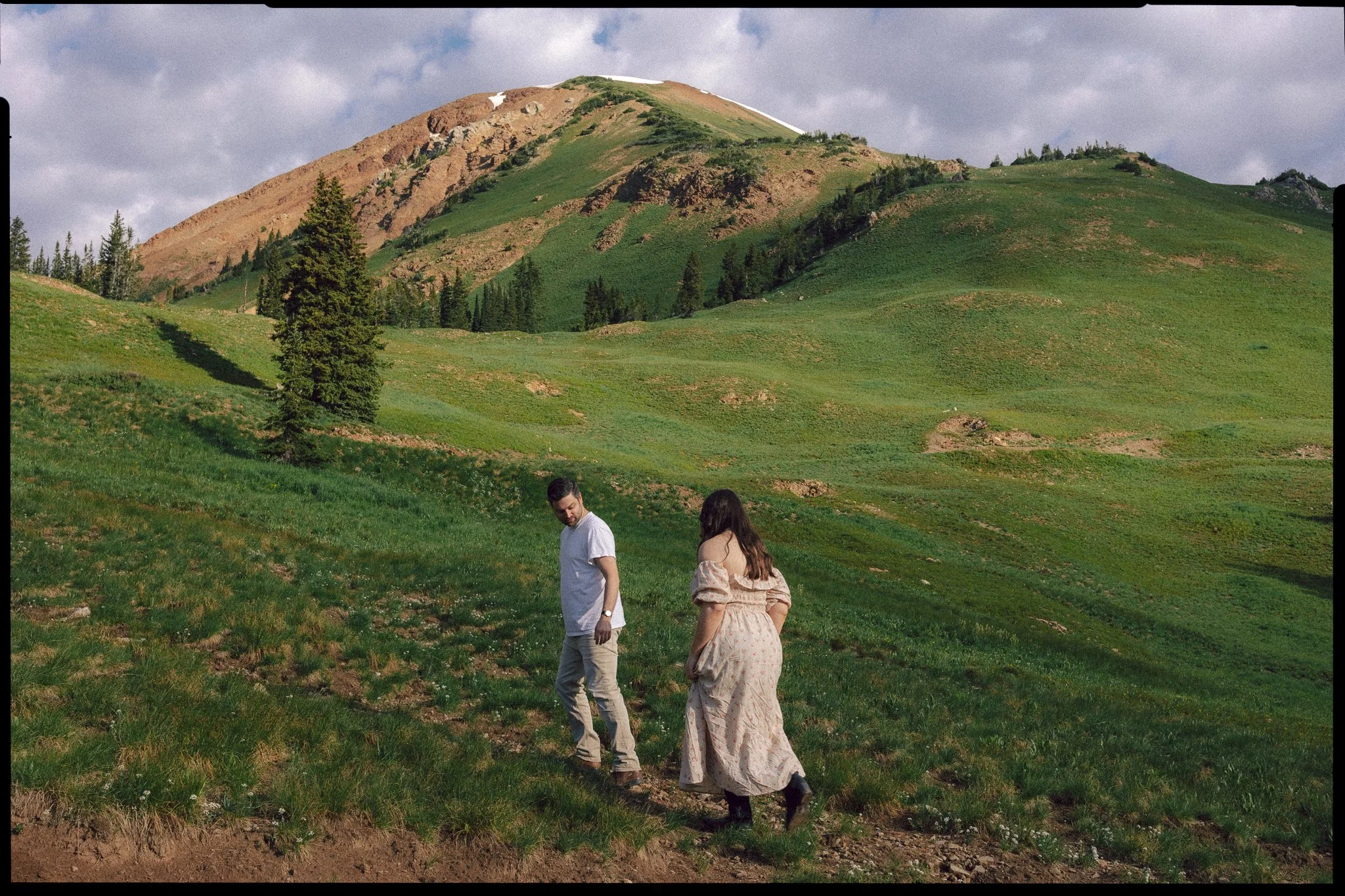 J+A-engagement-crestedbutte-sneakpeek-11 2.JPG