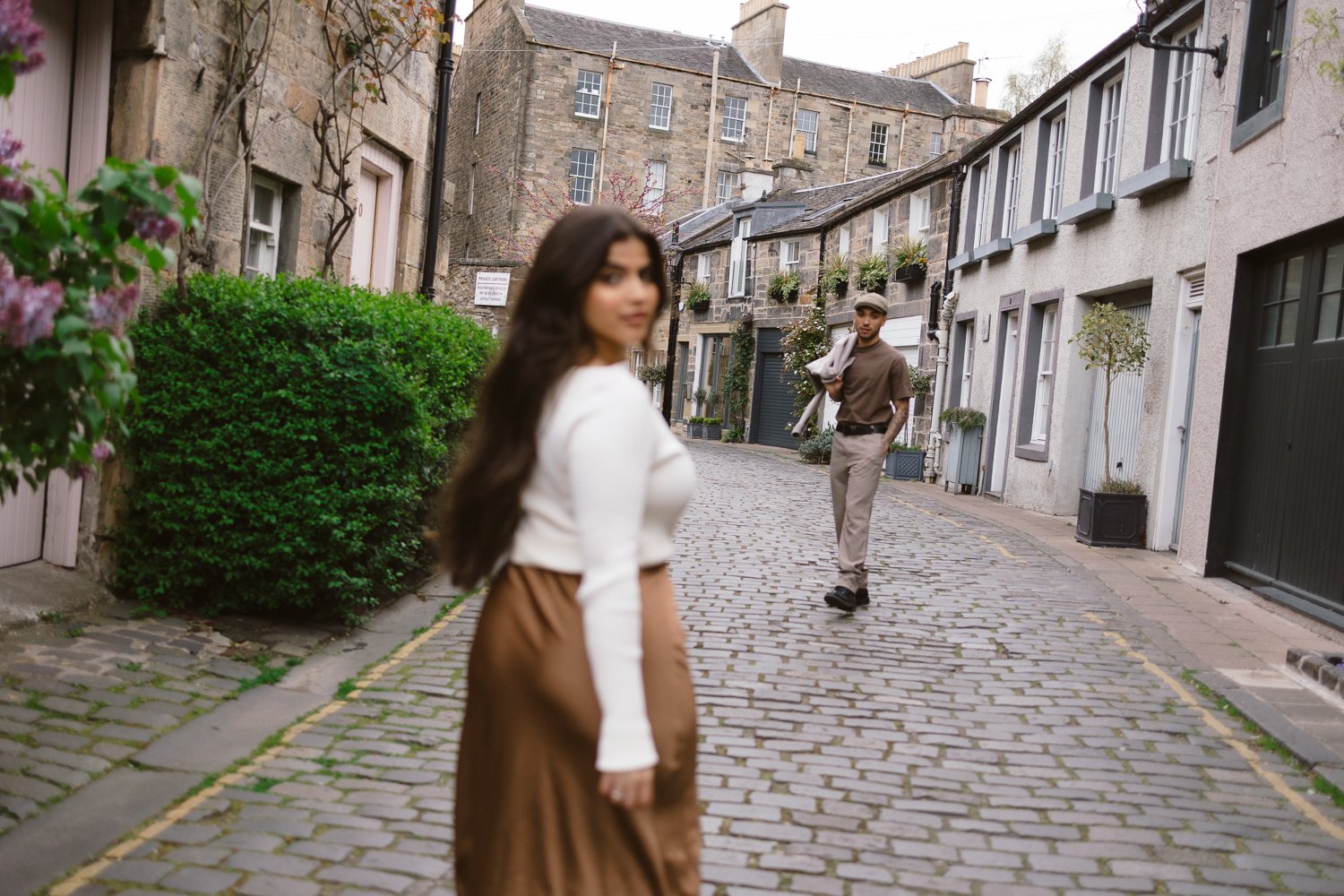 edinburgh-engagement-photos-scotland-15.jpg