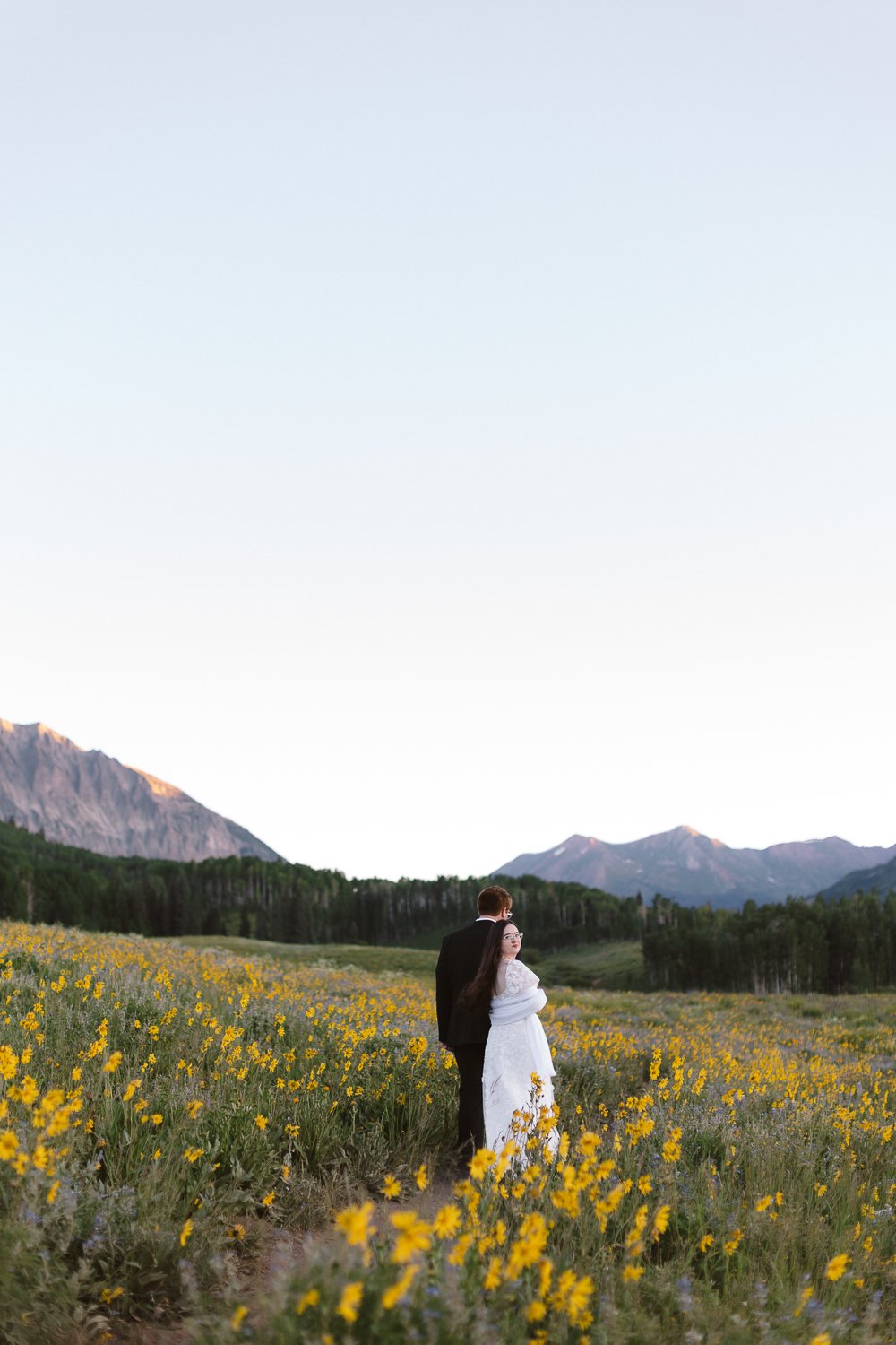 crested-butte-wildflower-elopement-10.jpg