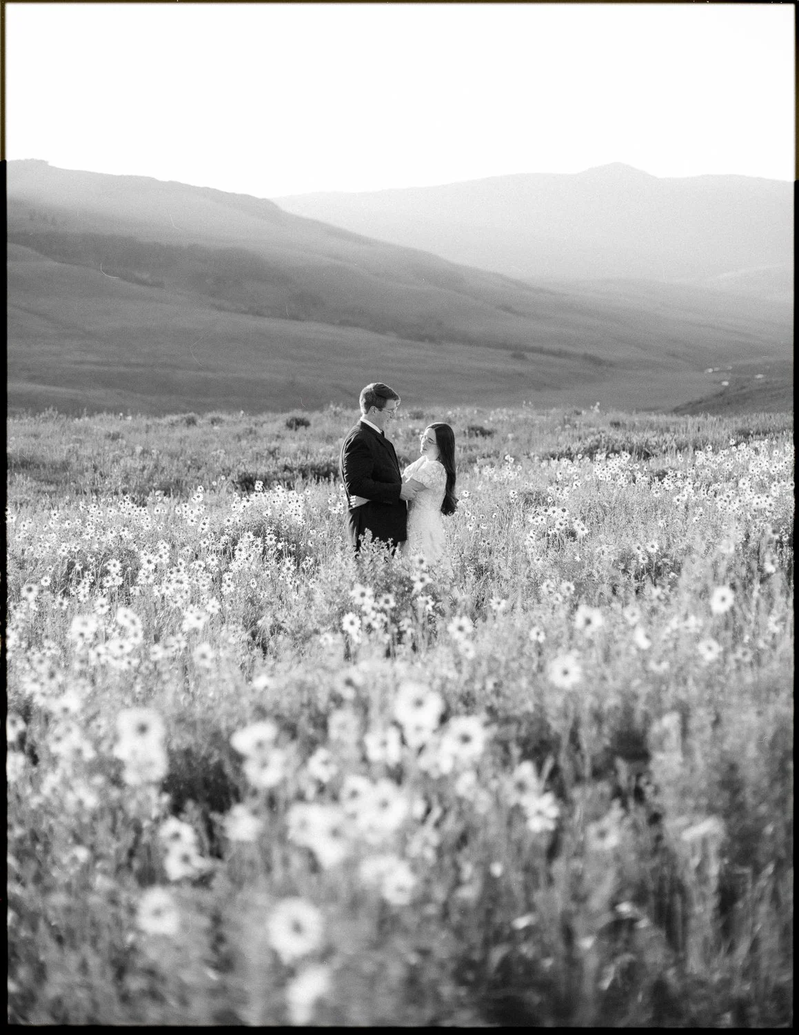 crested-butte-wildflower-elopement-23.jpg