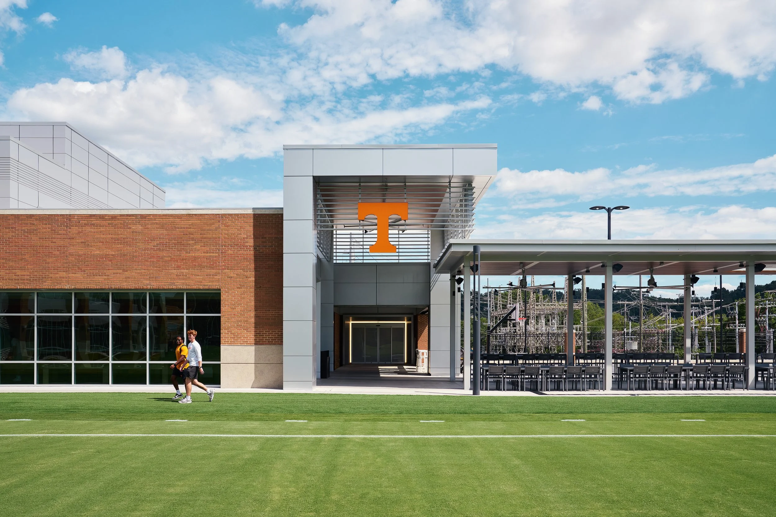 JohnsonArch_UTK_01141RT.jpg