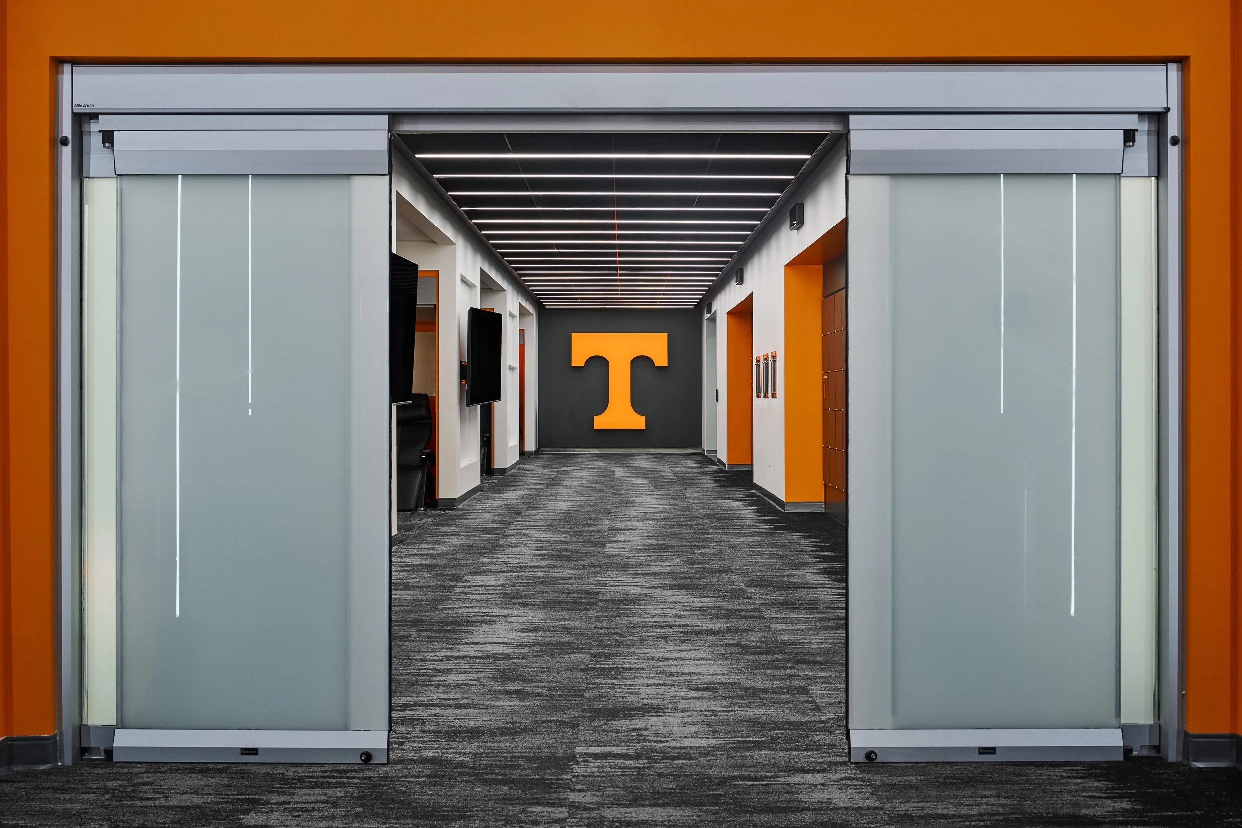 JohnsonArch_UTK_0124RT.jpg