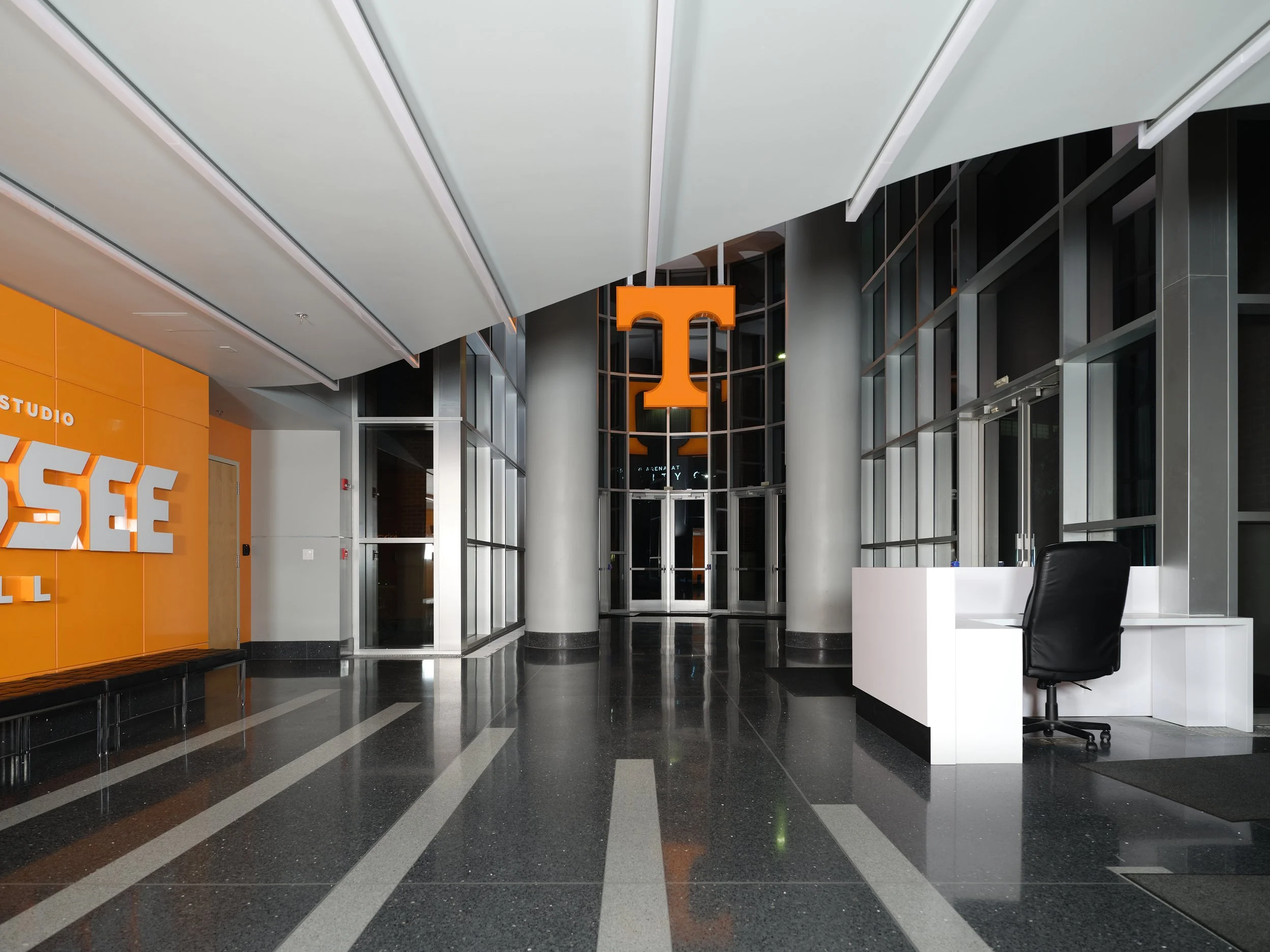 BrendaLawsonLobby__DSF5591_3000px.jpg